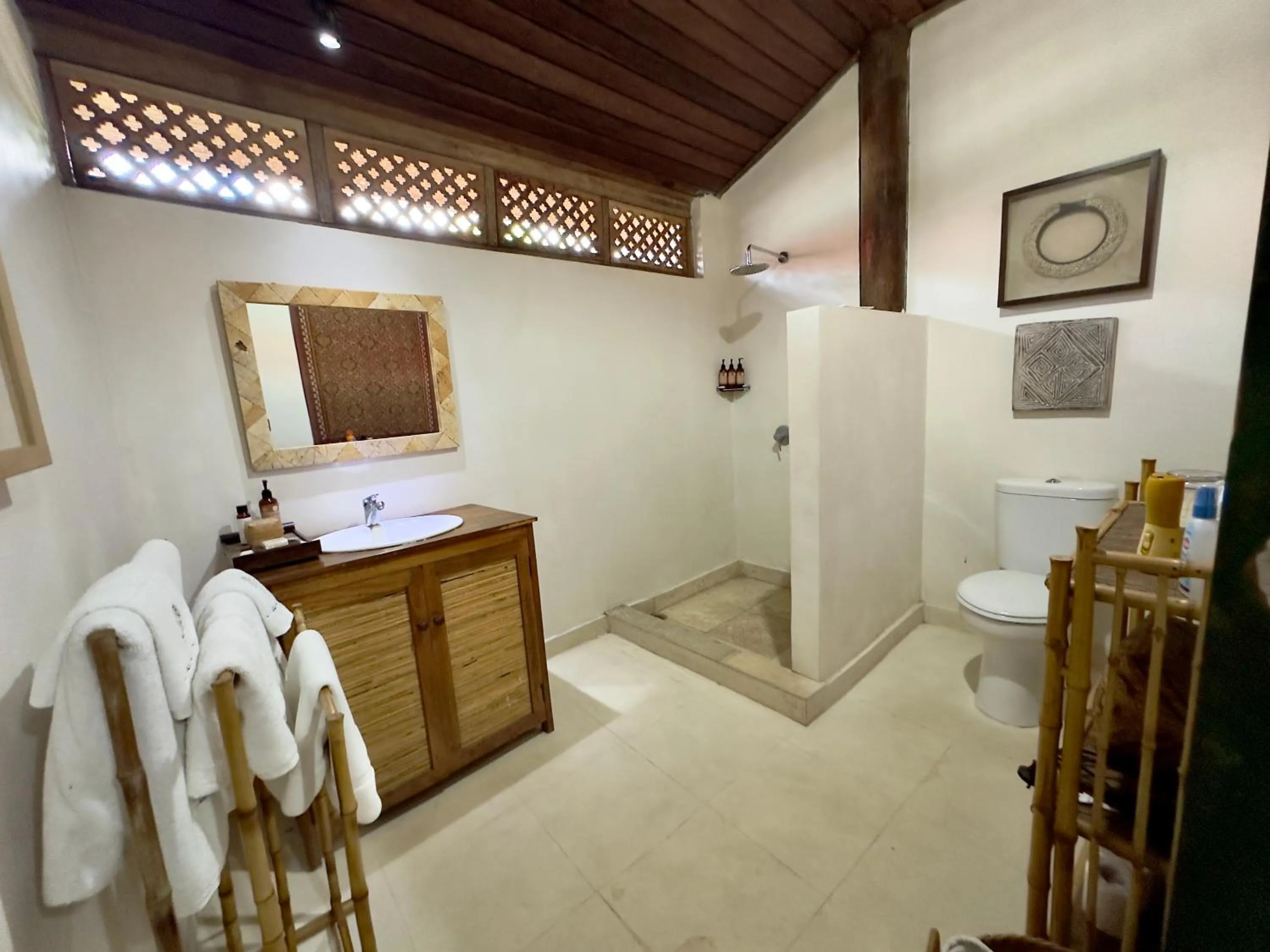 Aashaya Jasri Resort