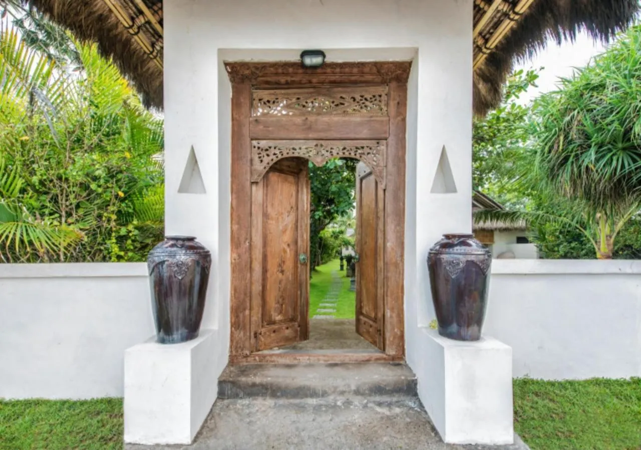 Facade/entrance in Aashaya Jasri Resort