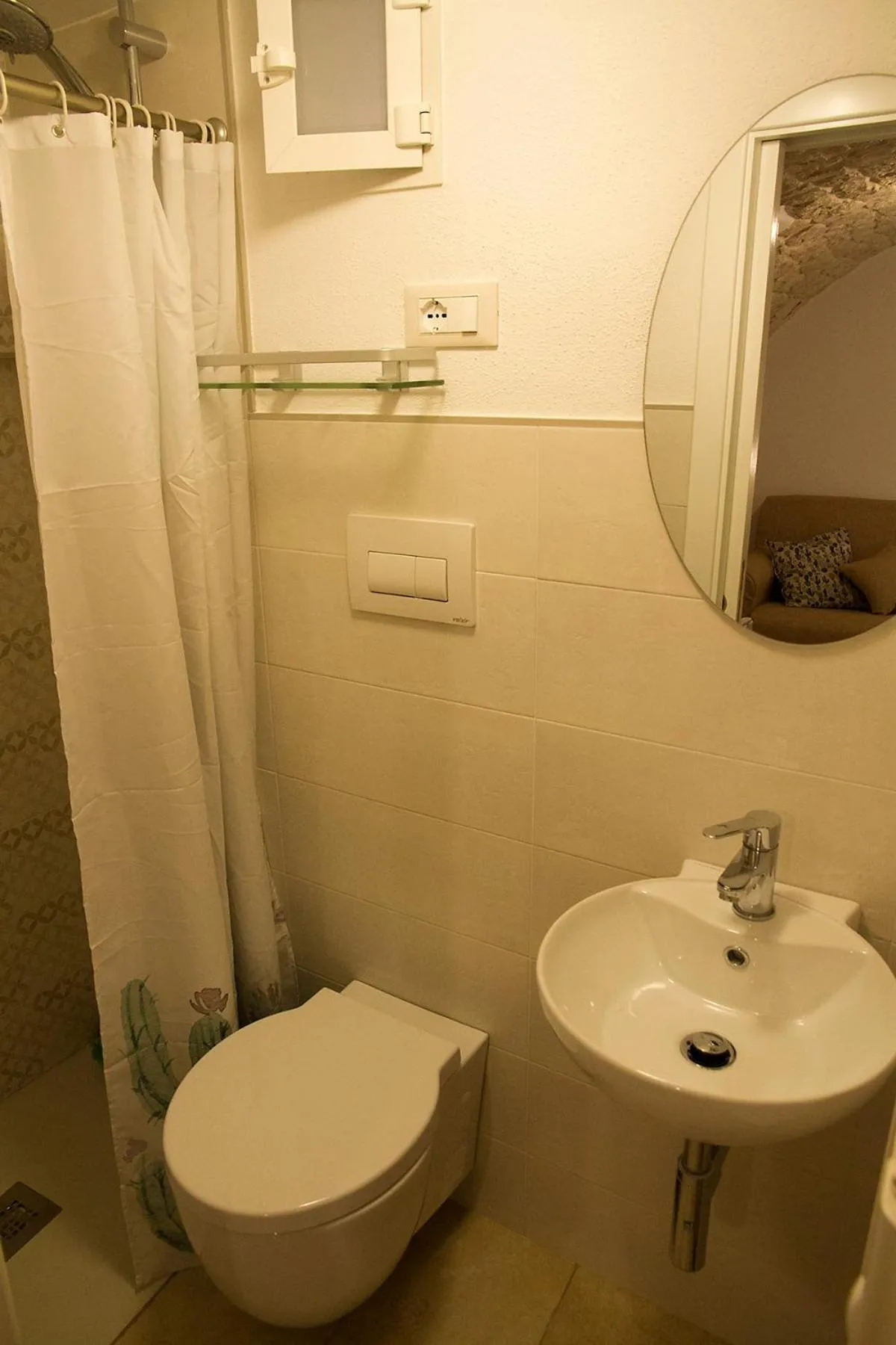 Shower in Casa Giannina B&B