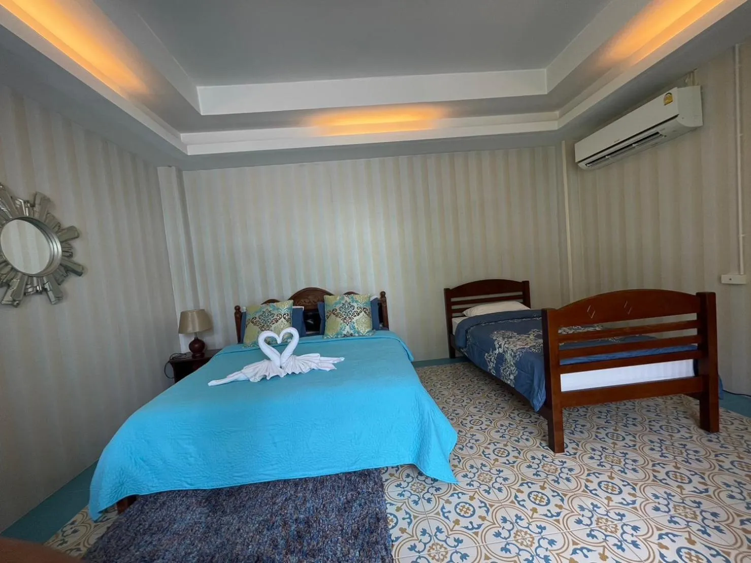 Bed in Vongdeuan Resort