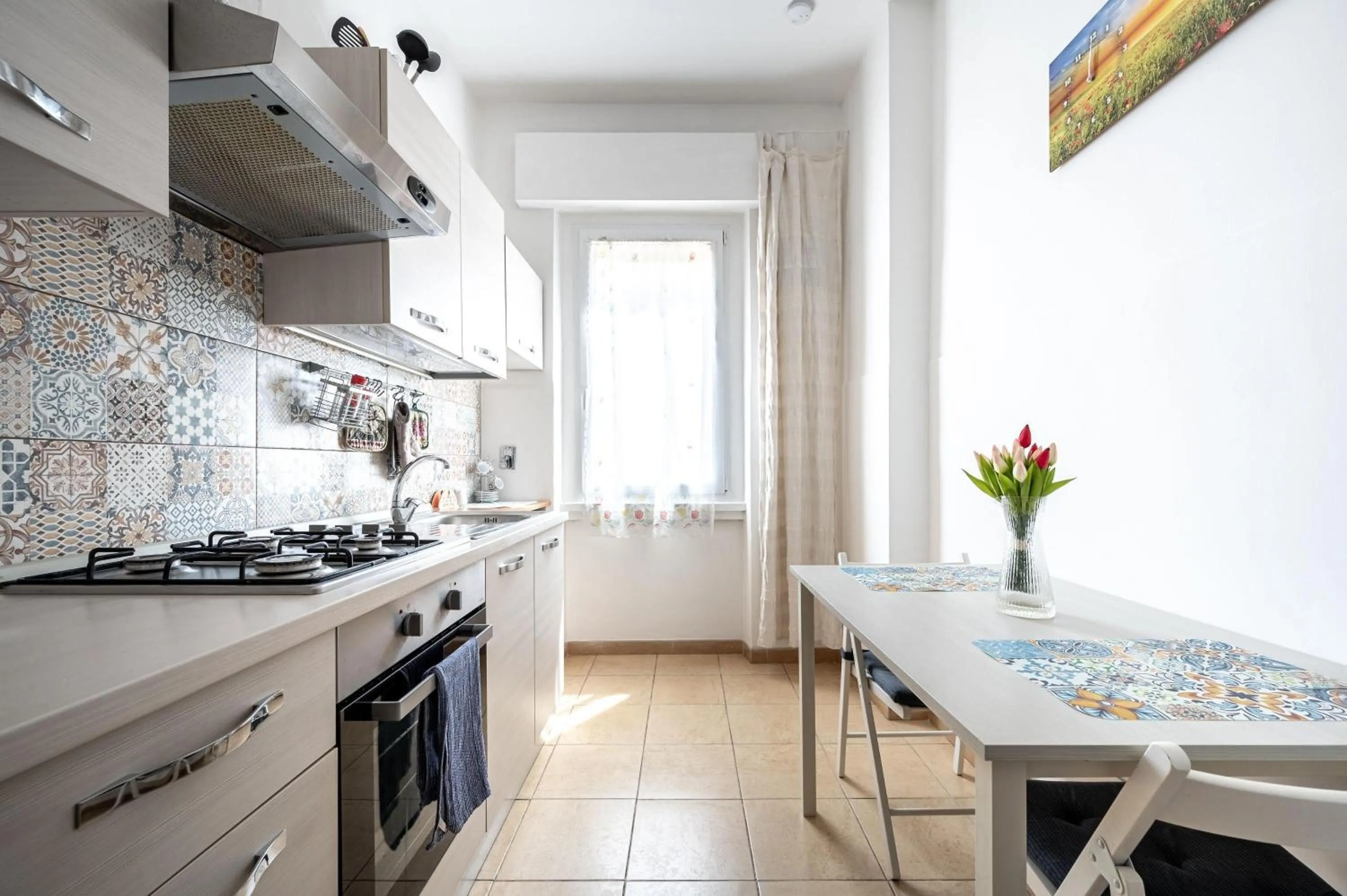 Kitchen or kitchenette in Caracciolo Apartment - Metro San Giovanni