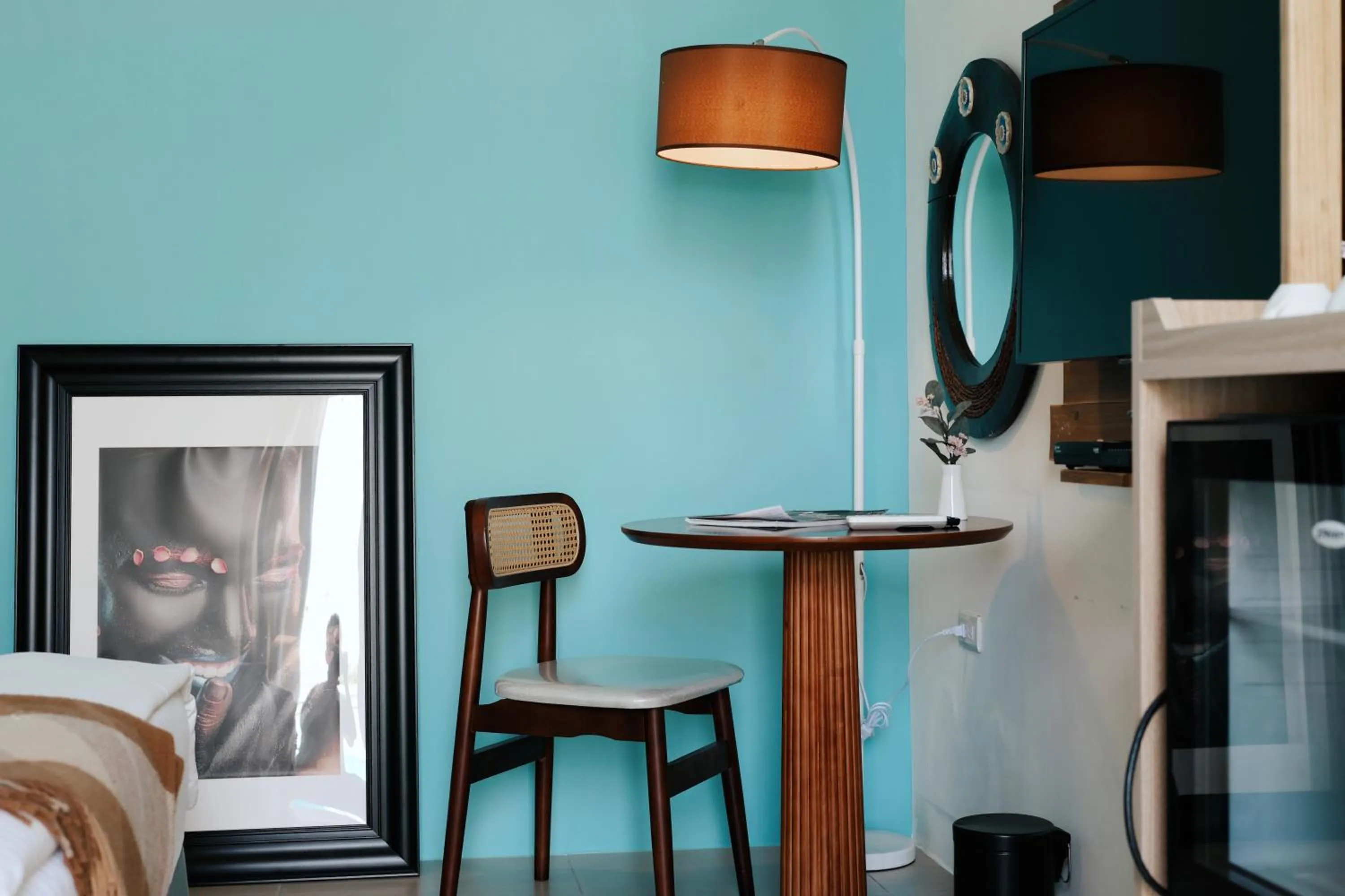 Photo of the whole room in 沉靛旅宿 La Casa Indaco 墾丁夢幻島Villa