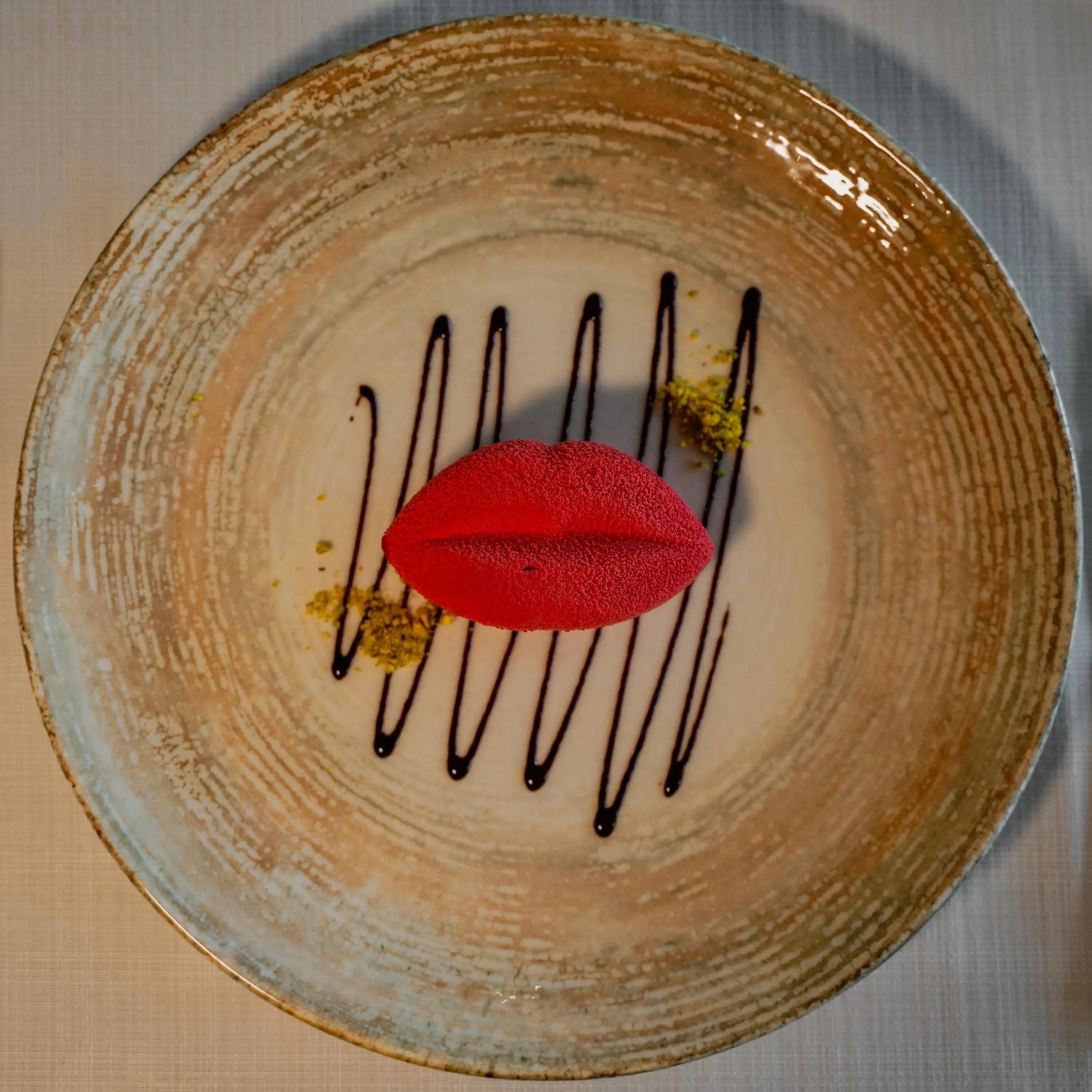 Food and drinks in Supreme Hotel