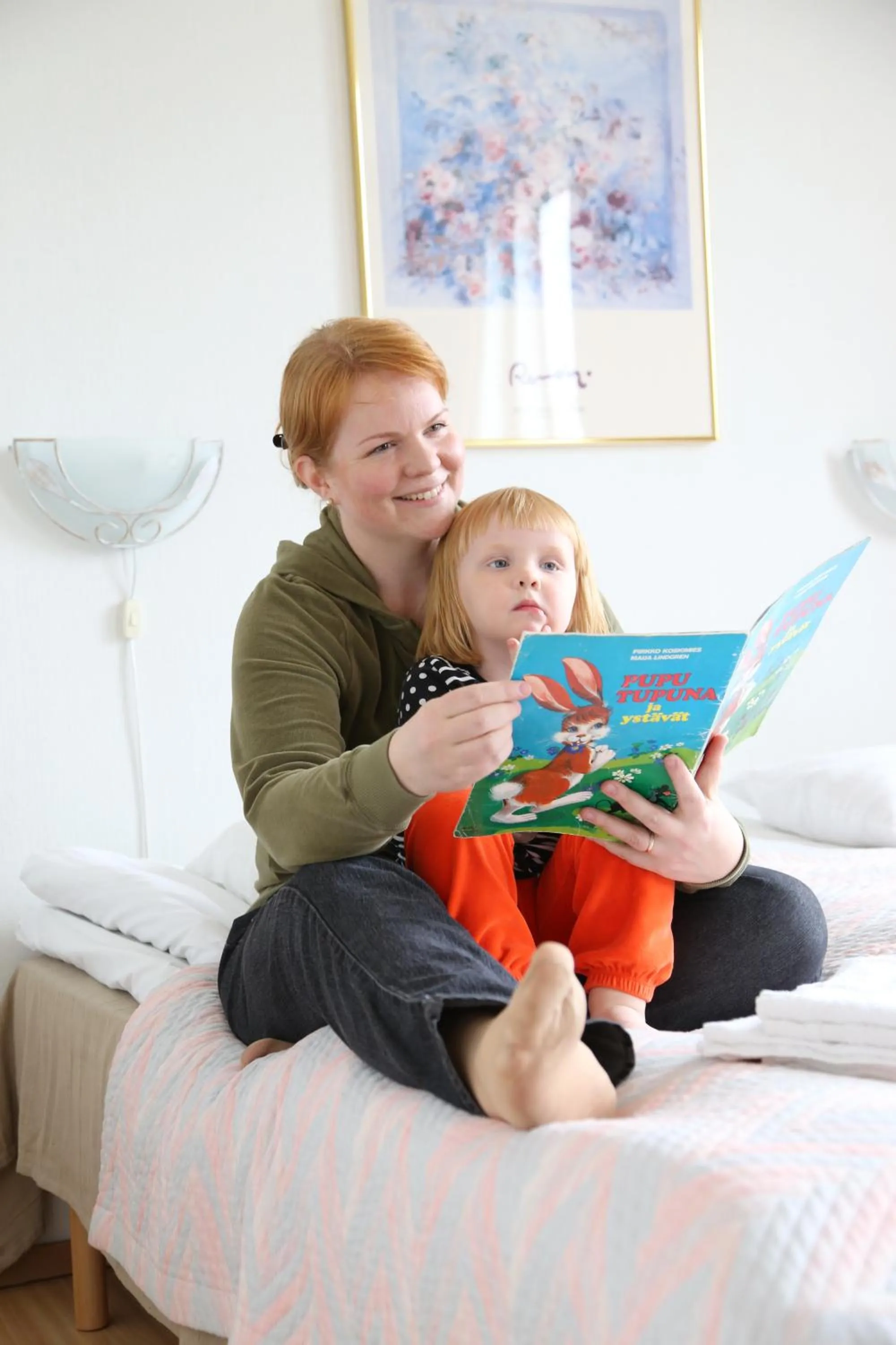 young children in Hotelli Iisalmen Seurahuone