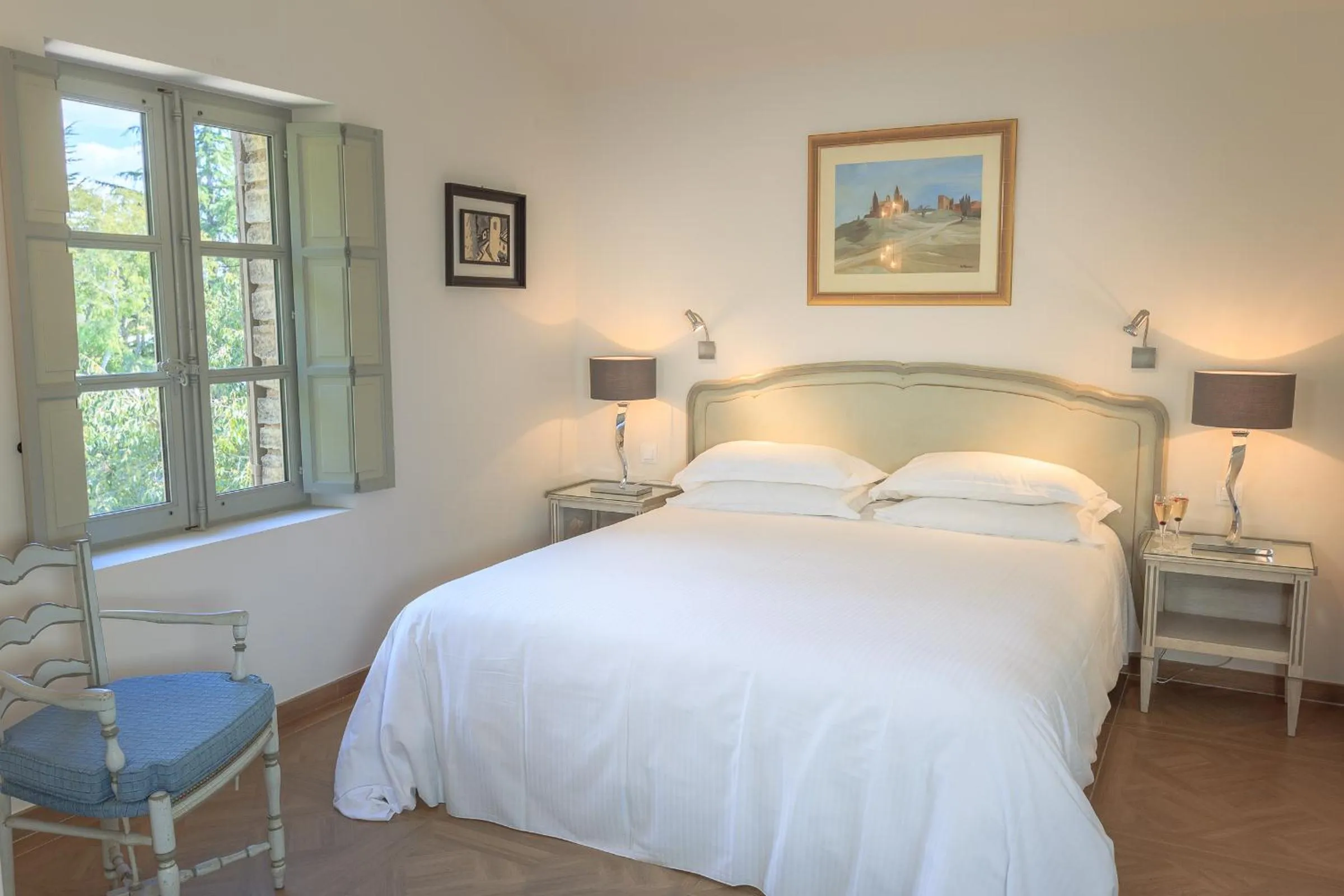 Photo of the whole room, Bed in Le Jas de Gordes