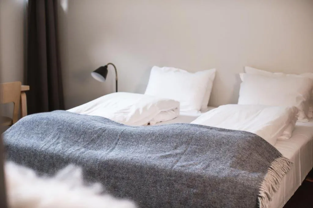 Photo of the whole room, Bed in Lindstrøm Hotel