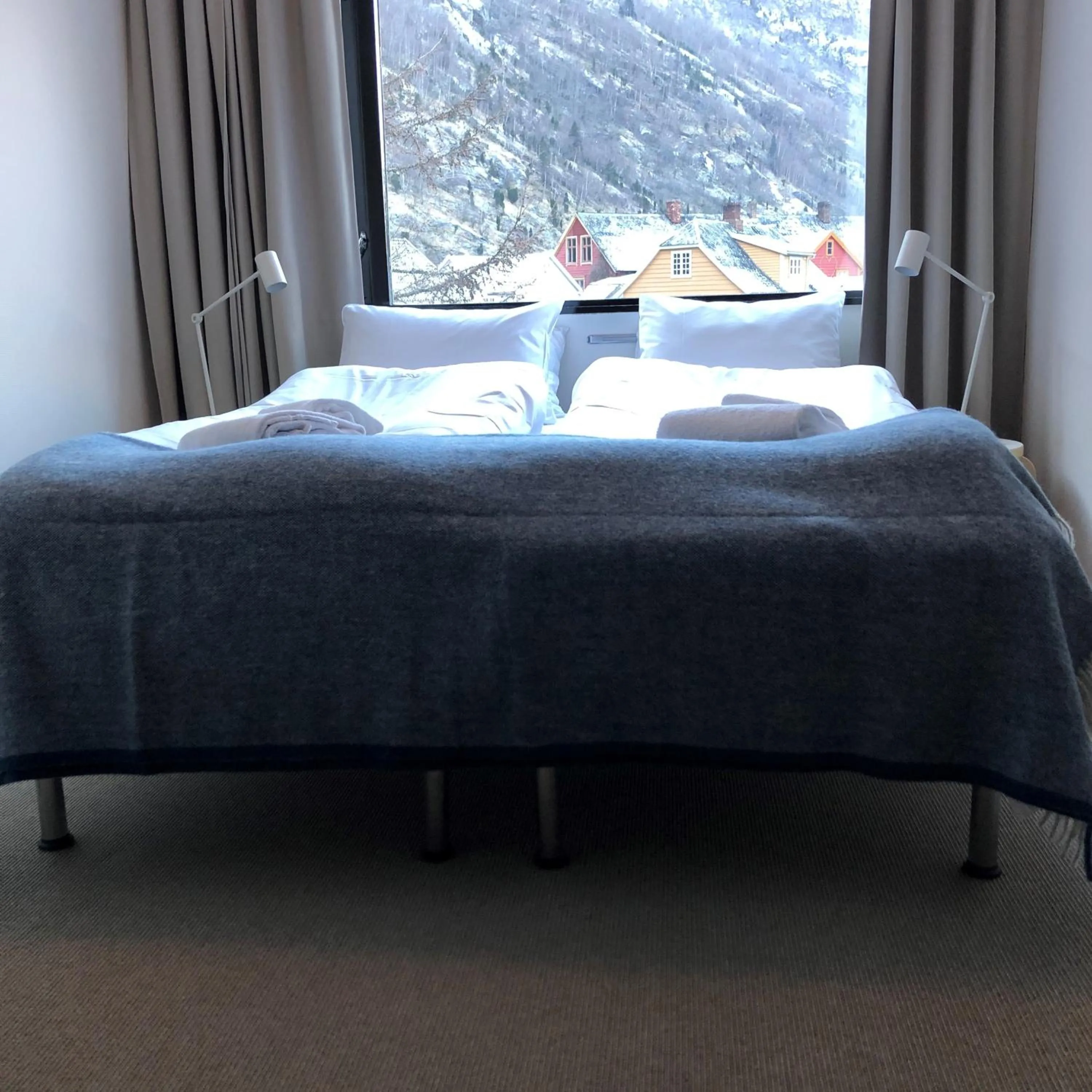 Bed in Lindstrøm Hotel