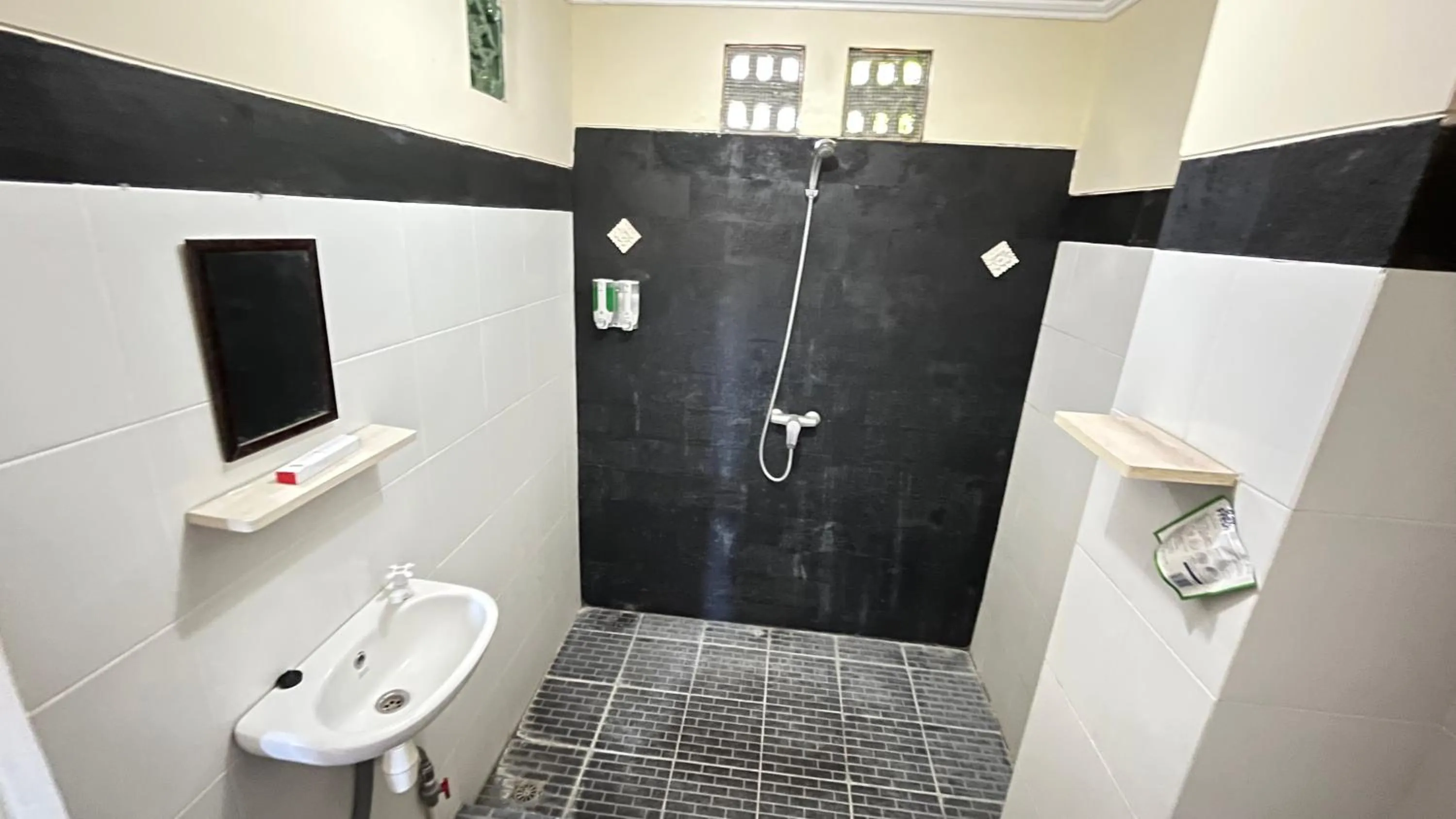 Terrace Garden Homestay and Spa