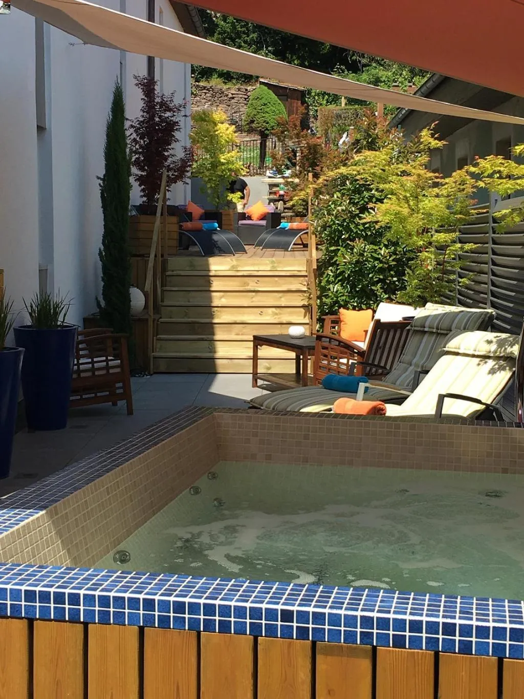 Patio in Hotel SPA Au Cheval Blanc