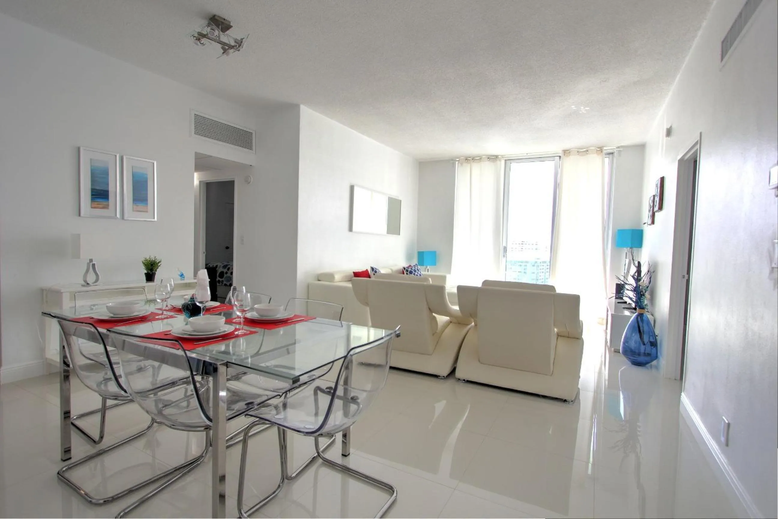 Hallandale Condo, Partial Ocean View Direct Beach and Pool Access Hollywood Beach