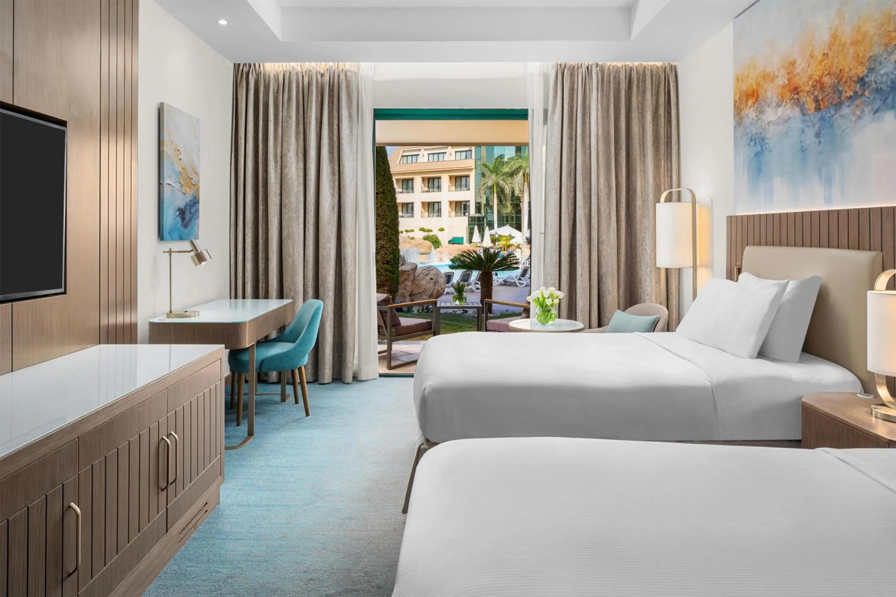 Bed in Hilton Pyramids Golf