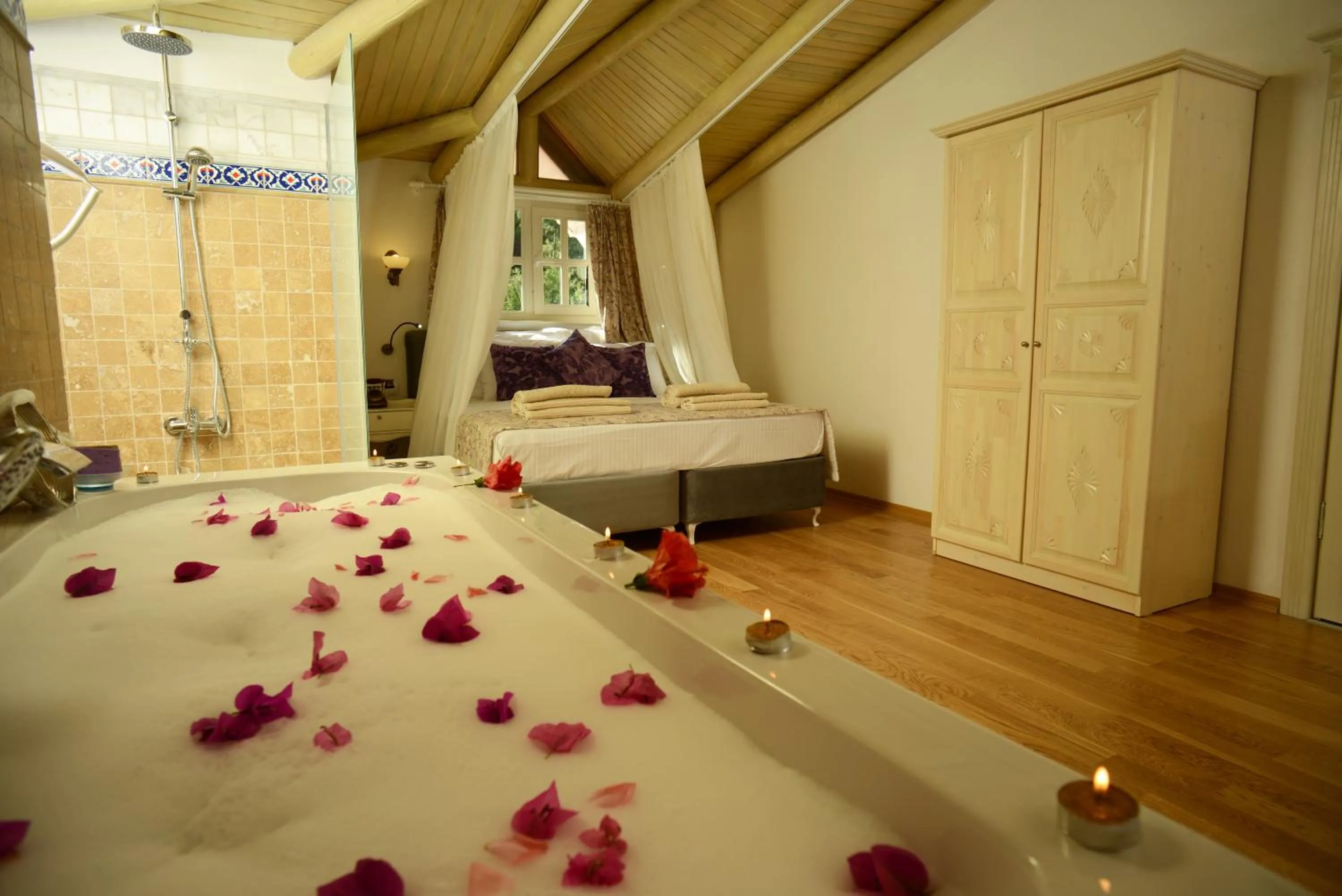 Restaurant/places to eat, Bed in Petunya Konak Boutique Hotel