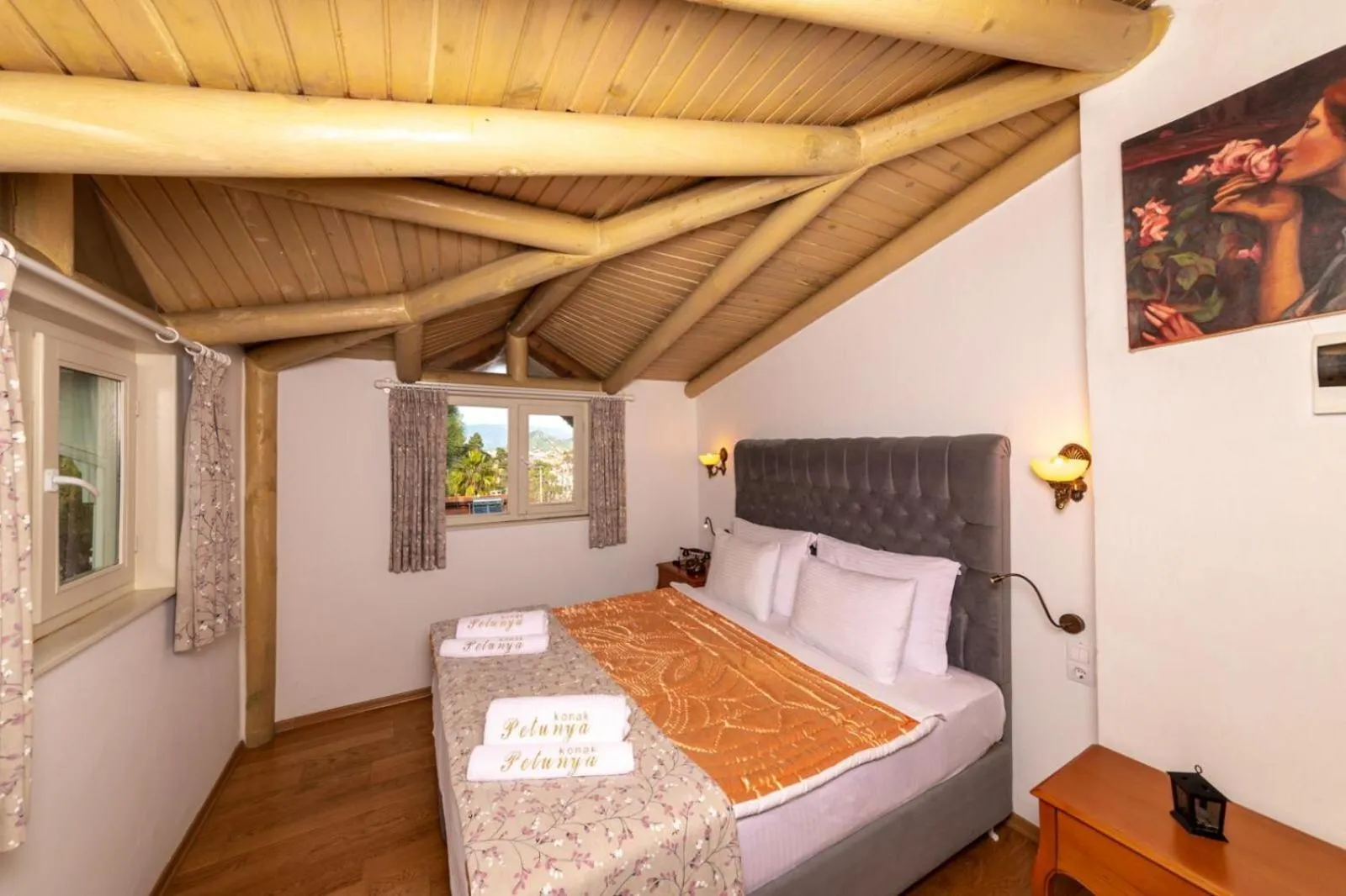 Bed in Petunya Konak Boutique Hotel