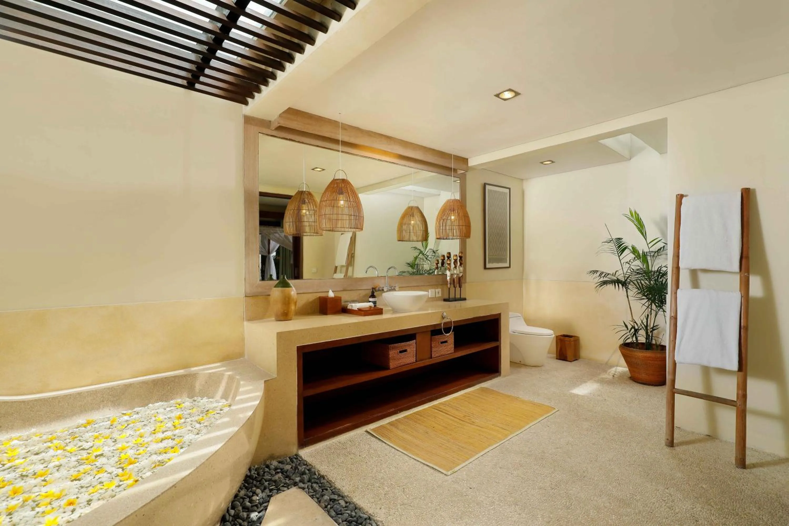 Bathroom in Villa Nelayan by Nakula