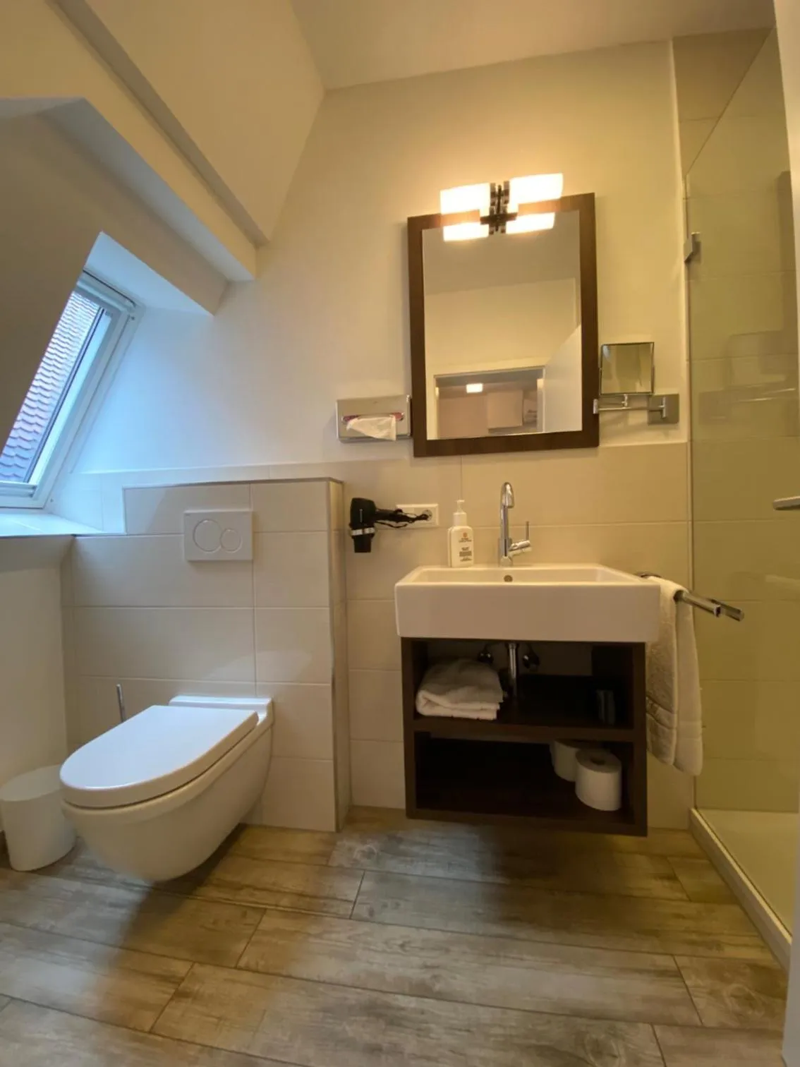 Bathroom in Hotel Gasthaus zur Sonne