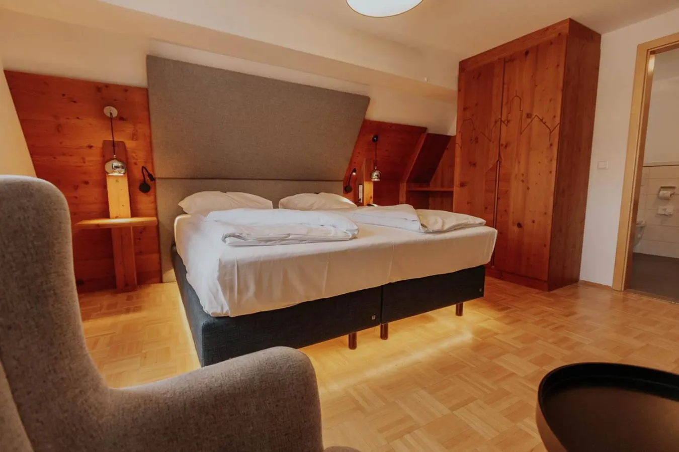 Bed in Hotel Gasthaus zur Sonne