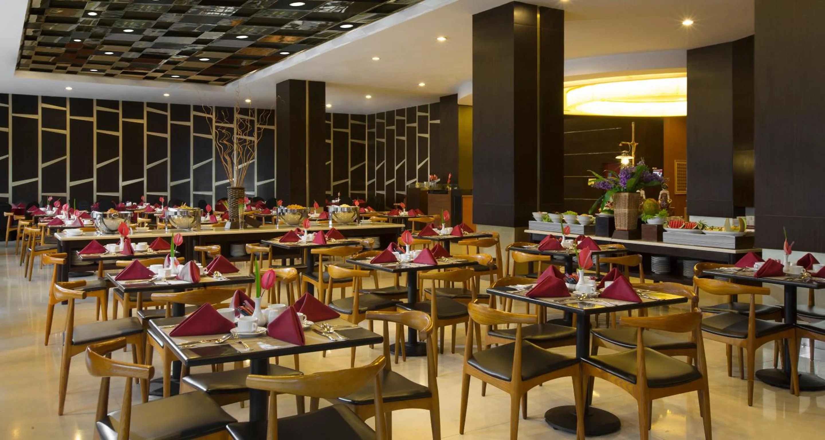 Restaurant/places to eat in Atria Hotel Magelang
