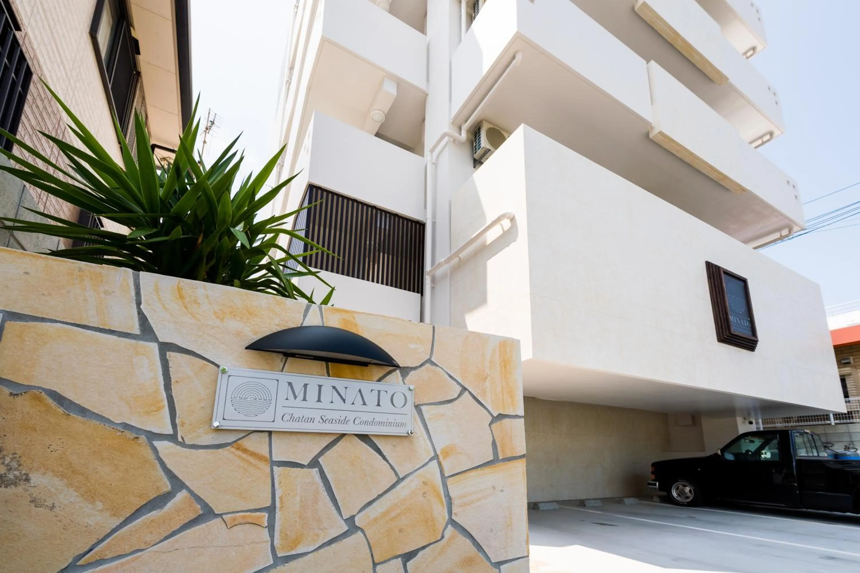 Facade/entrance in MINATO Chatan Seaside Condominium