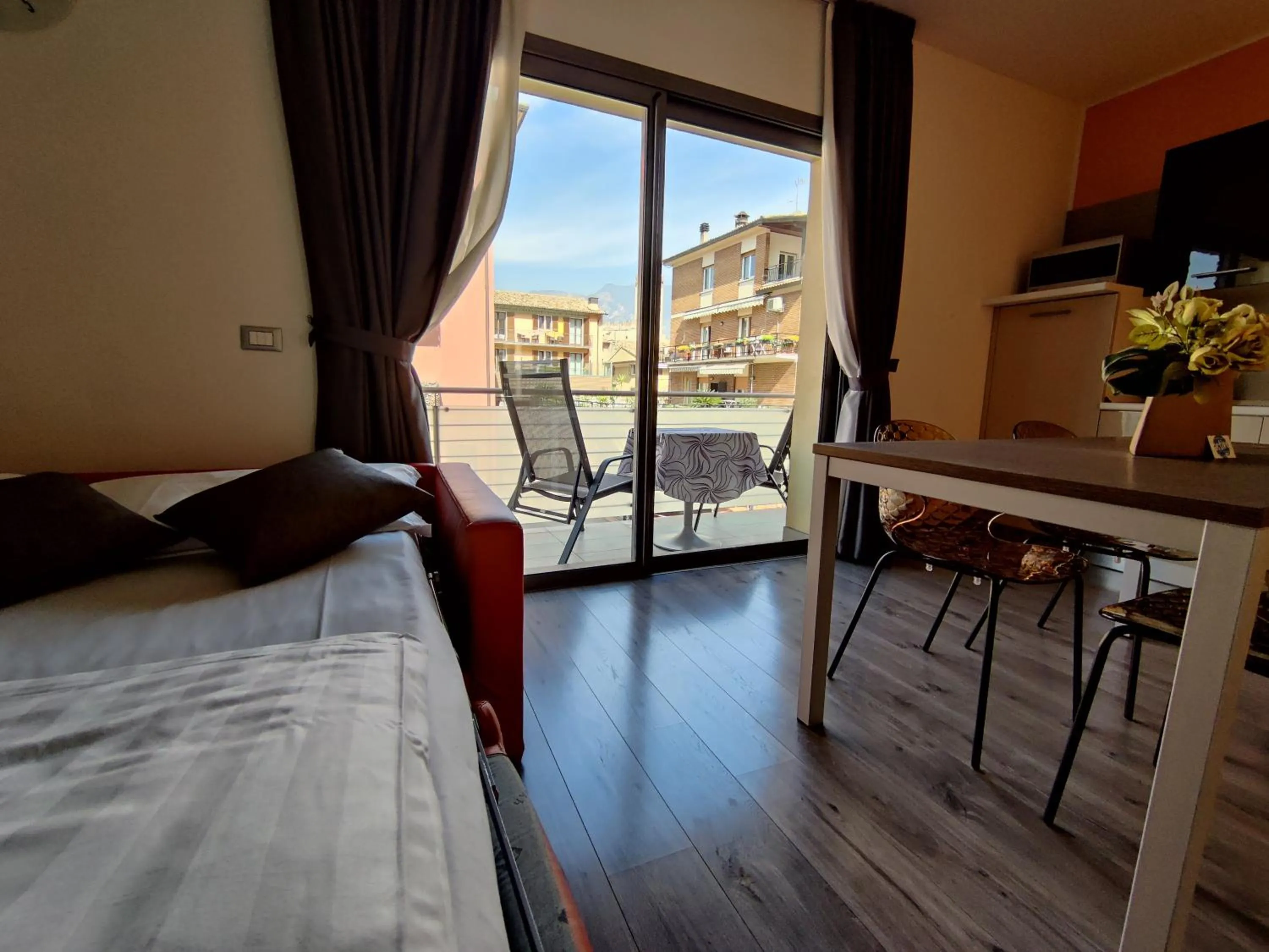 View (from property/room), Bed in Gardesana Active Apartments