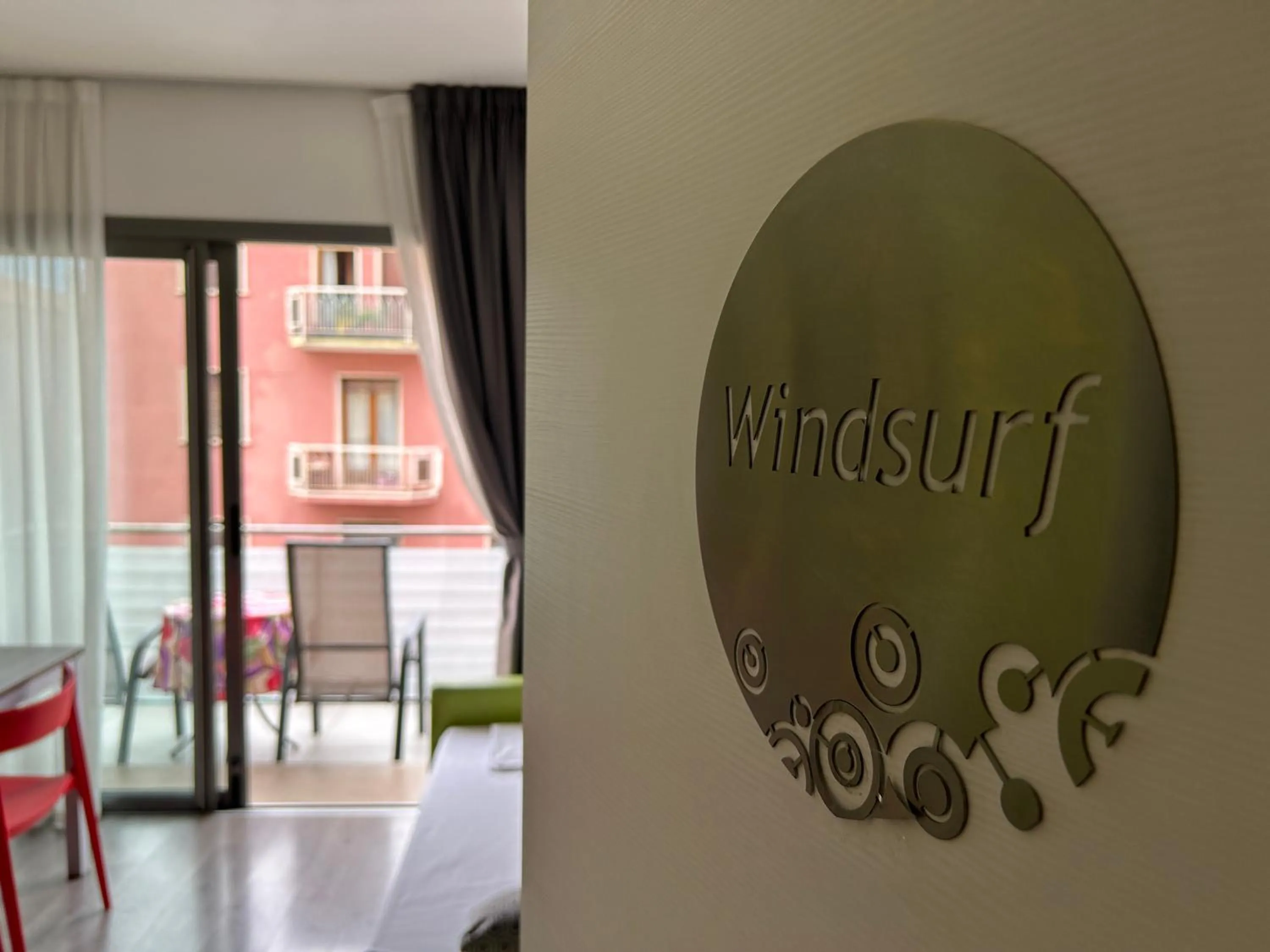 Decorative detail in Gardesana Active Apartments