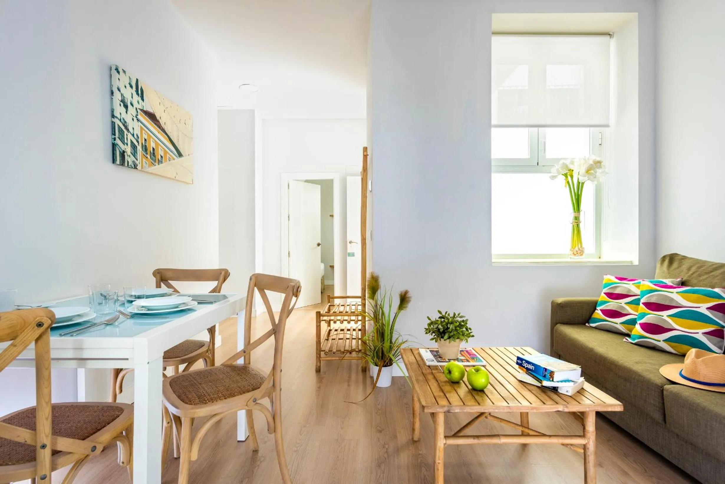 Living room in Suites Sevilla Plaza