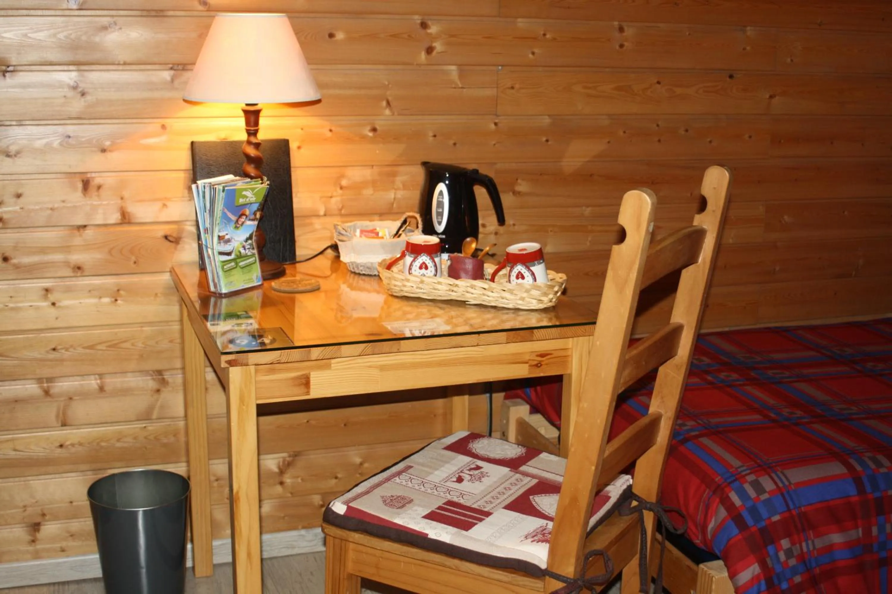 Coffee/tea facilities, Bed in Le Clos Pré