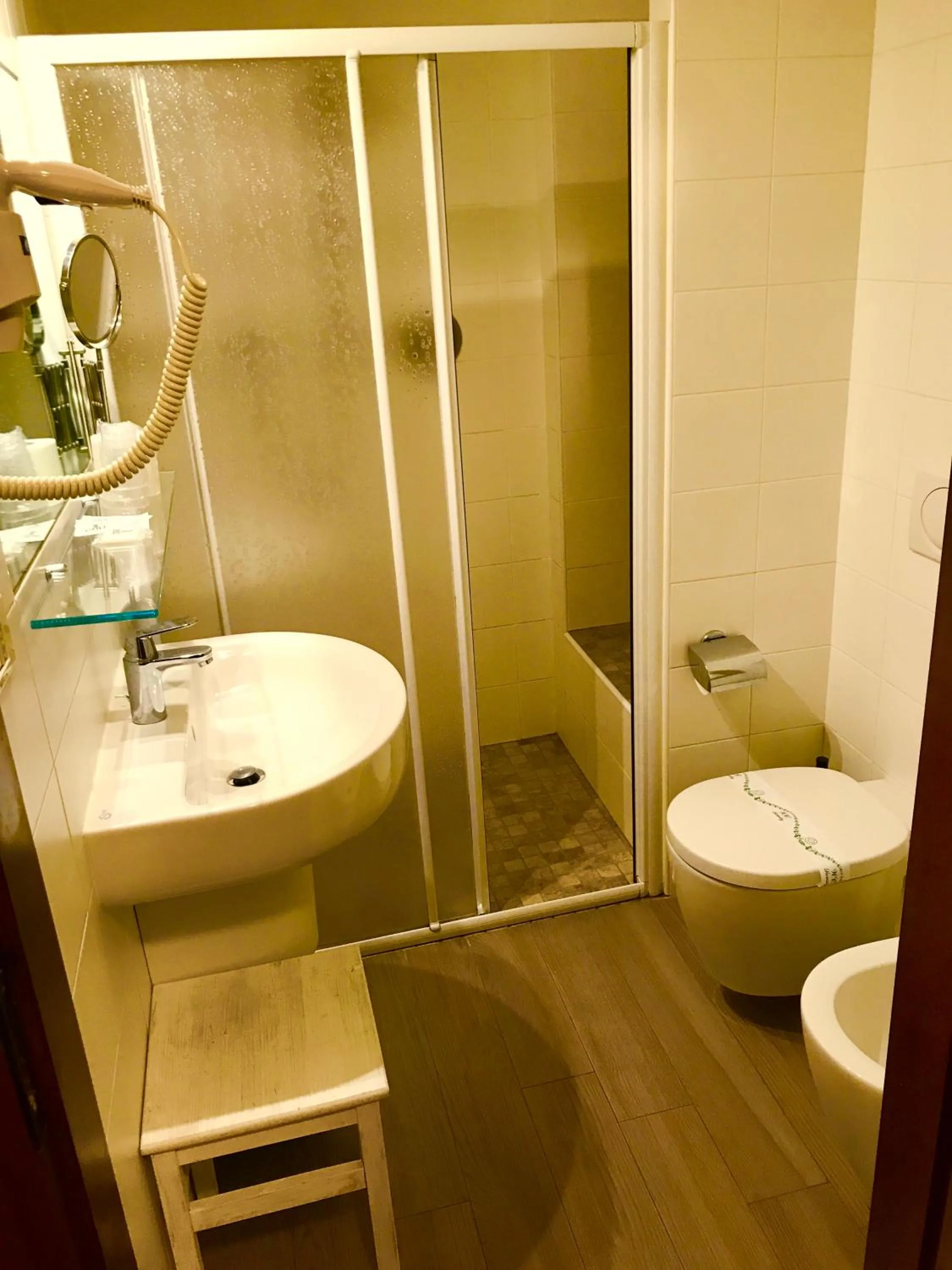 Shower in Boutique Hotel Corte Malaspina