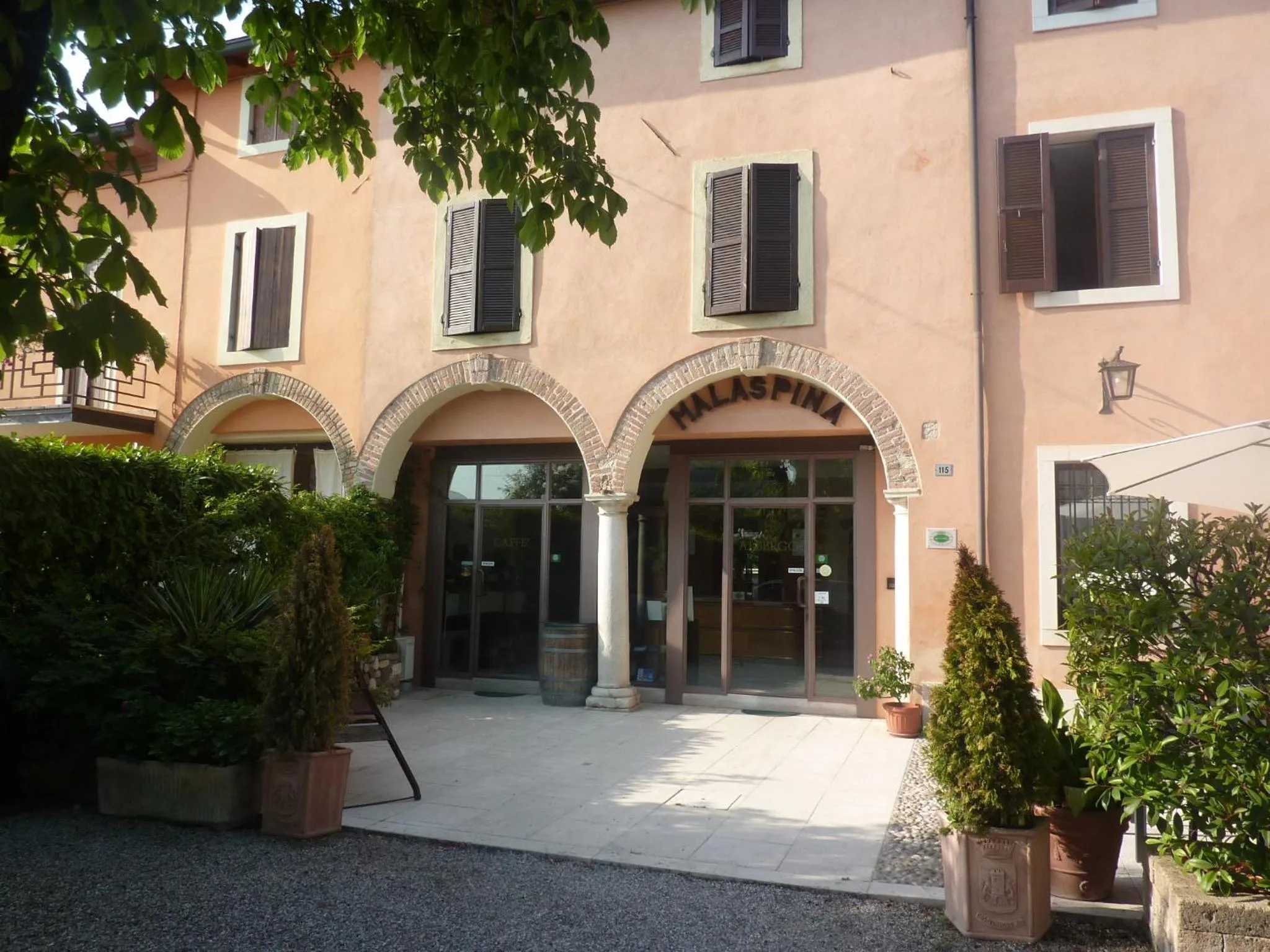 Facade/entrance in Boutique Hotel Corte Malaspina