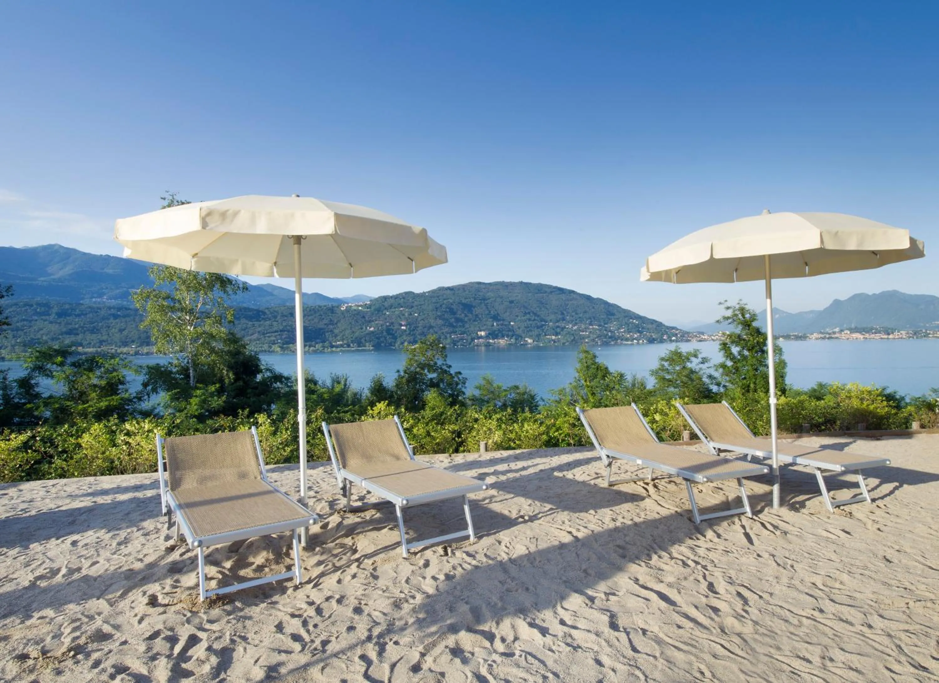 Beach in Residence Carl&Do