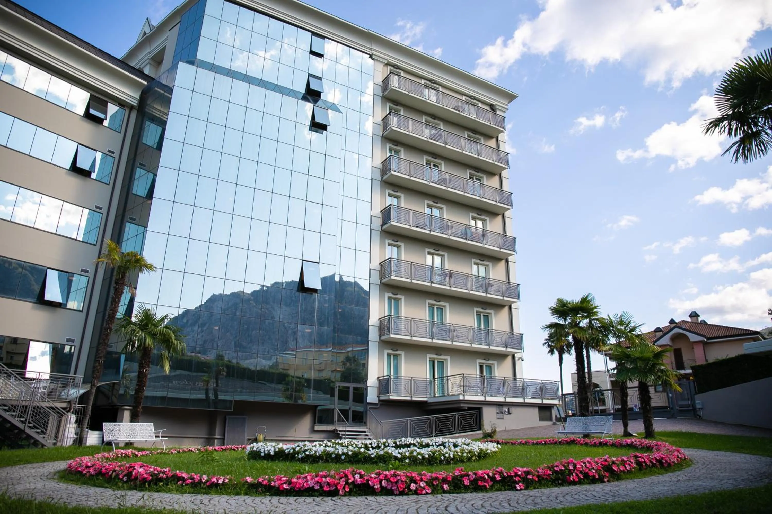 Property building in Residence Carl&Do