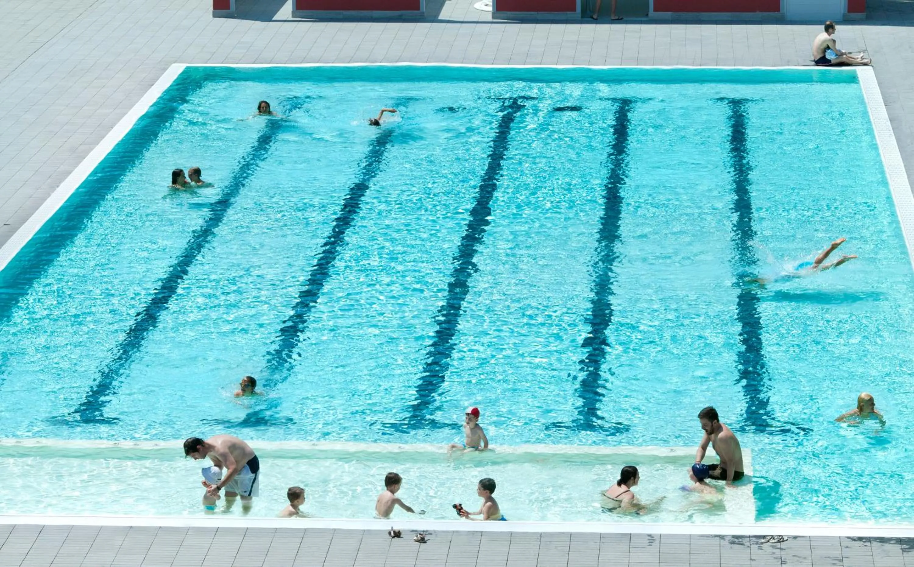 Swimming pool in Residence Carl&Do