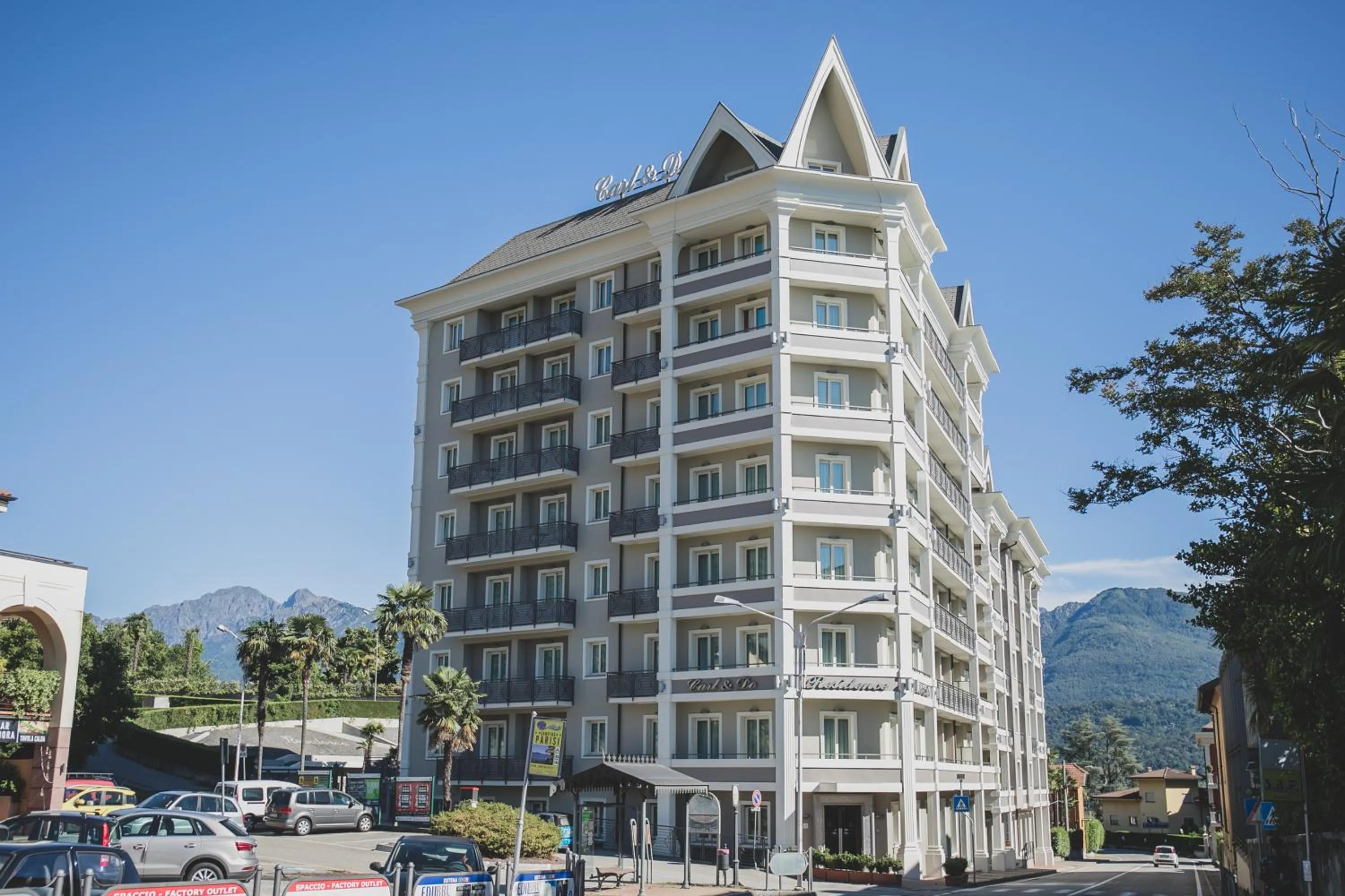 Property building in Residence Carl&Do