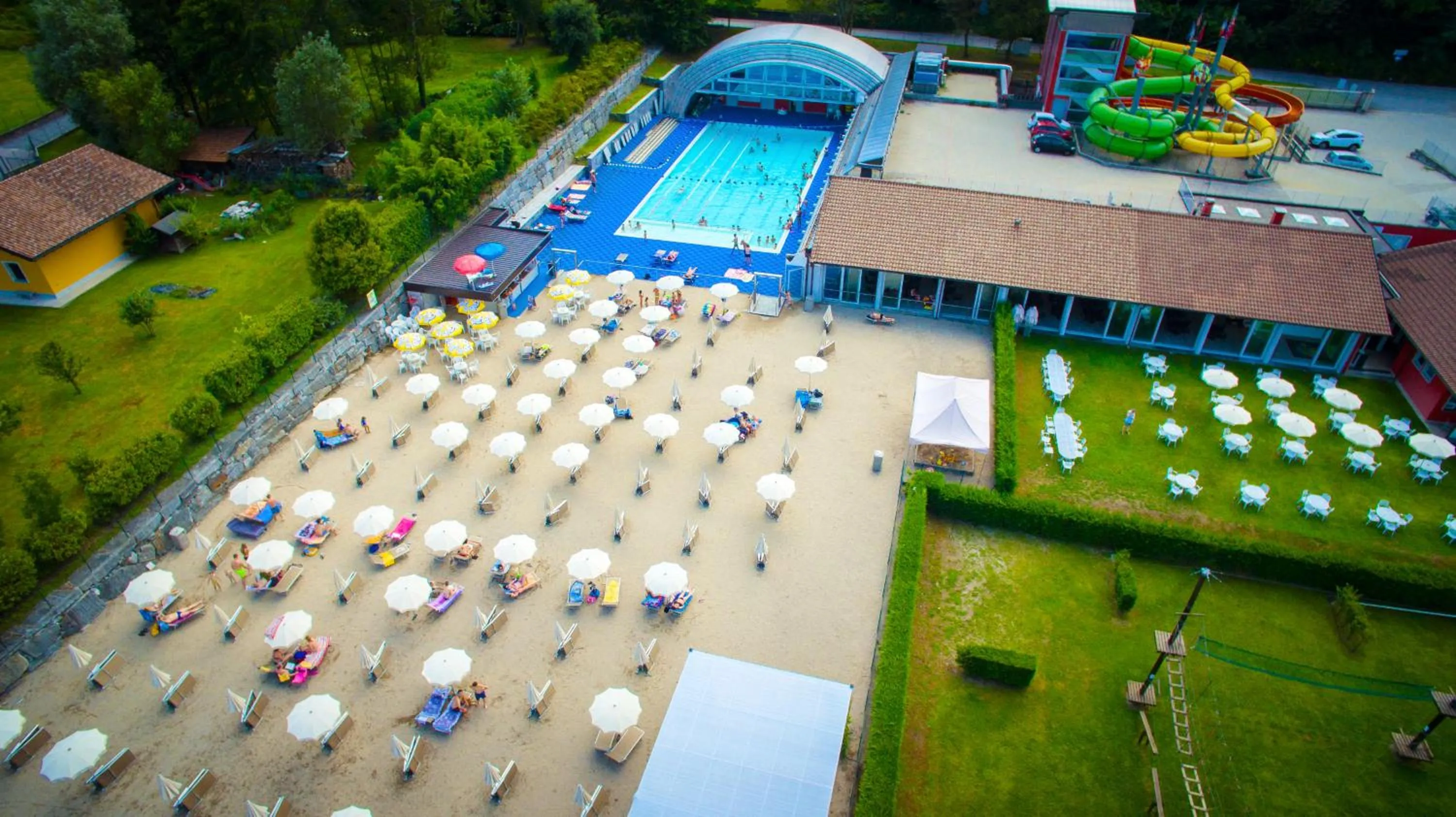 Swimming pool in Residence Carl&Do