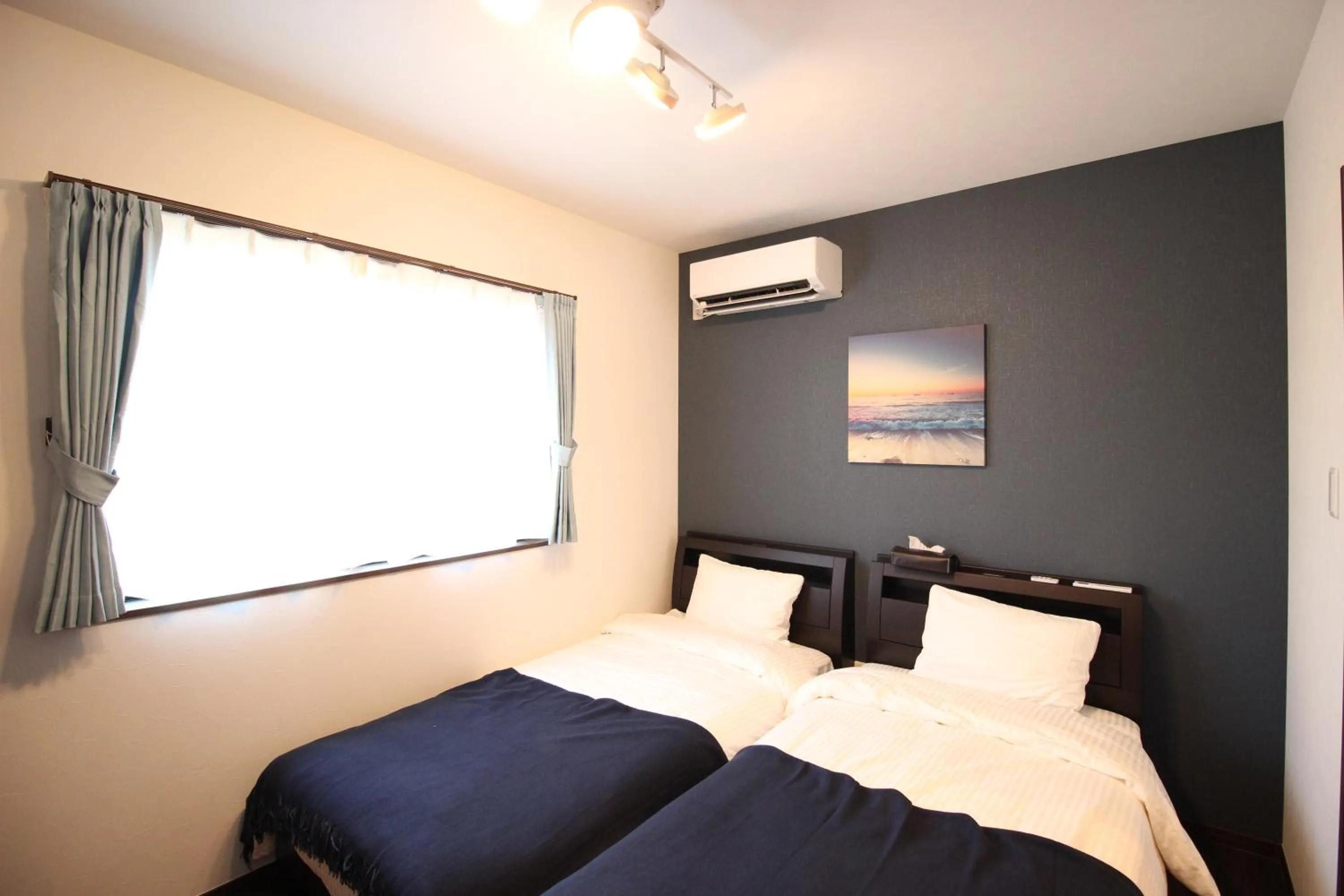 Bed in Akizero Onnason