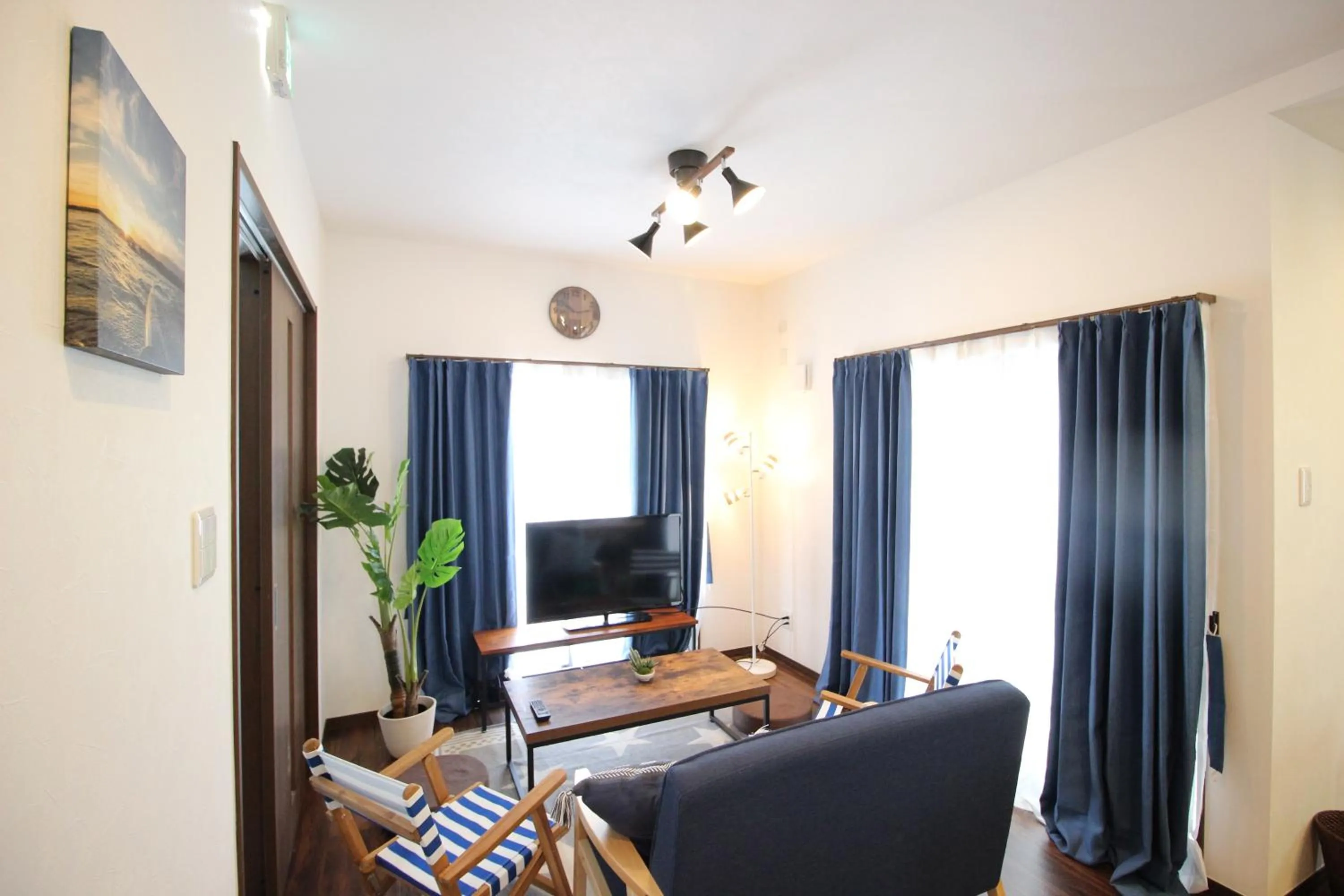 Living room, Bed in Akizero Onnason