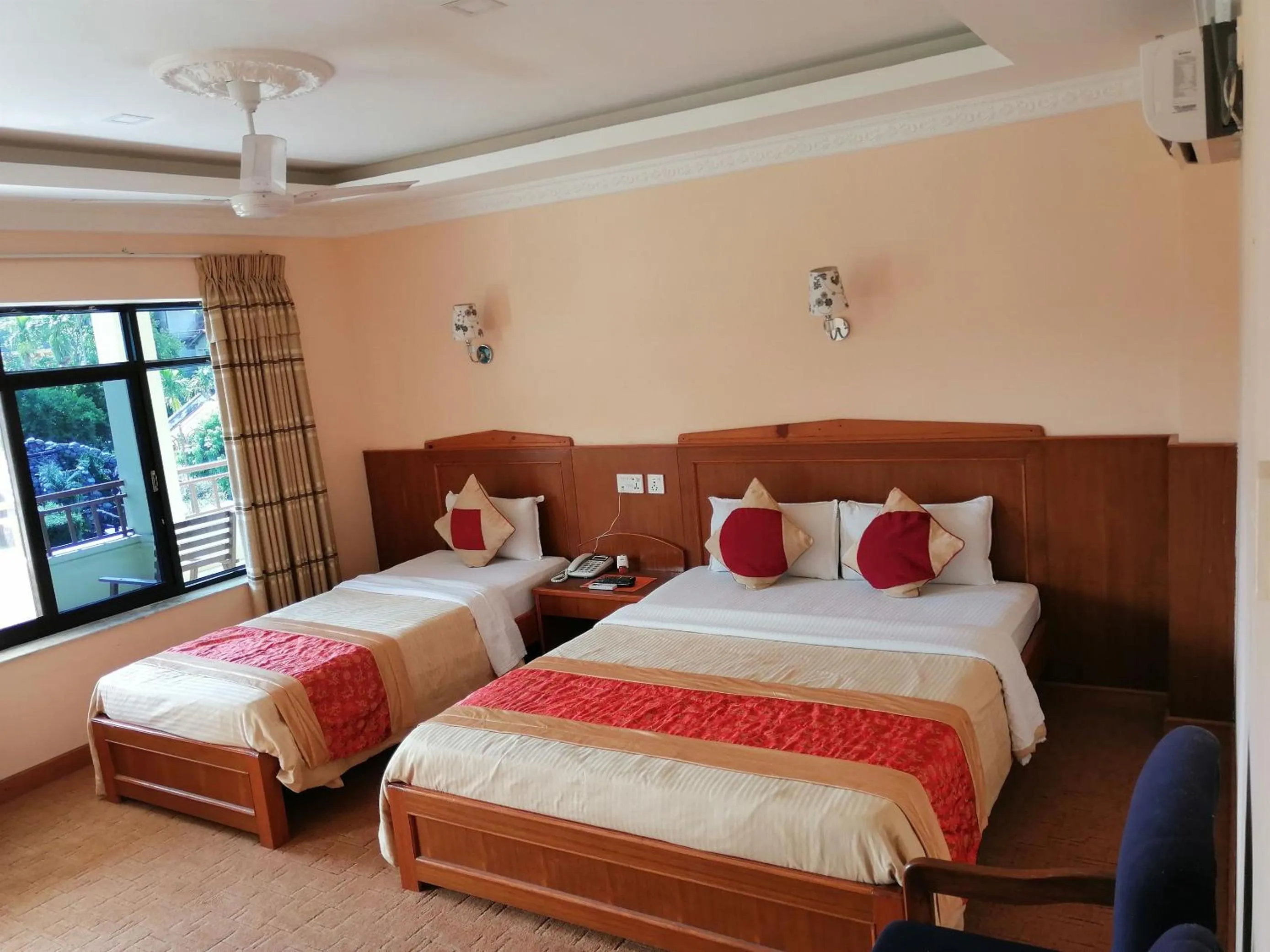 Bed in Hotel Wildlife Camp