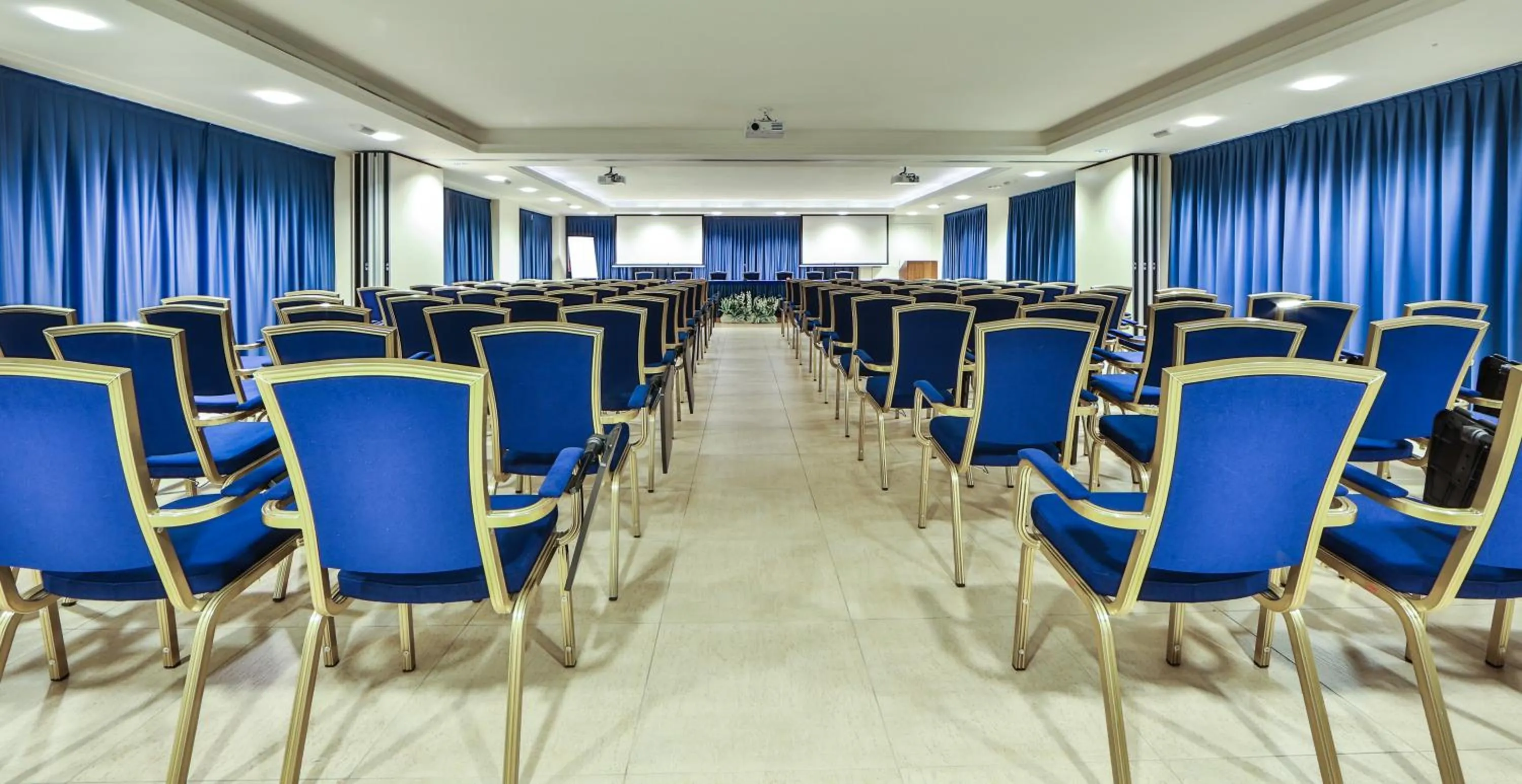 Banquet/Function facilities in Hotel Globus, Sure Hotel Collection by Best Western