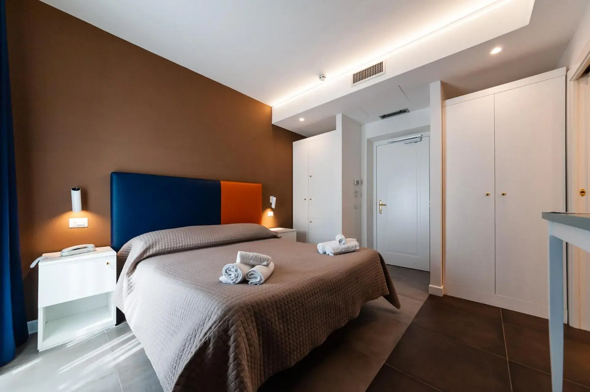 Superior Double Room in Loriana Park Hotel Sul Lago Superior Double Room in Loriana Park Hotel Sul Lago