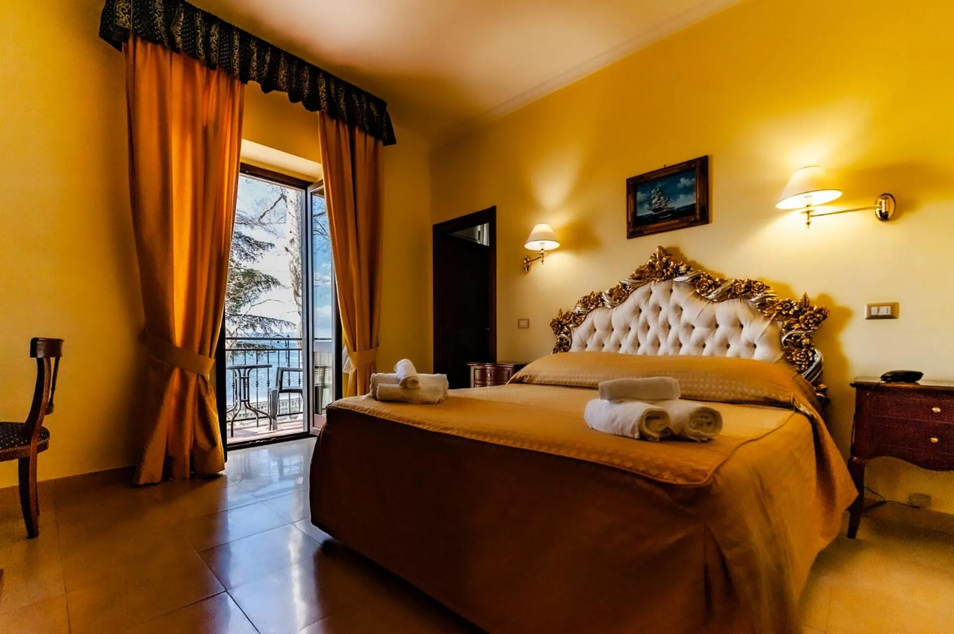 Bed in Loriana Park Hotel Sul Lago