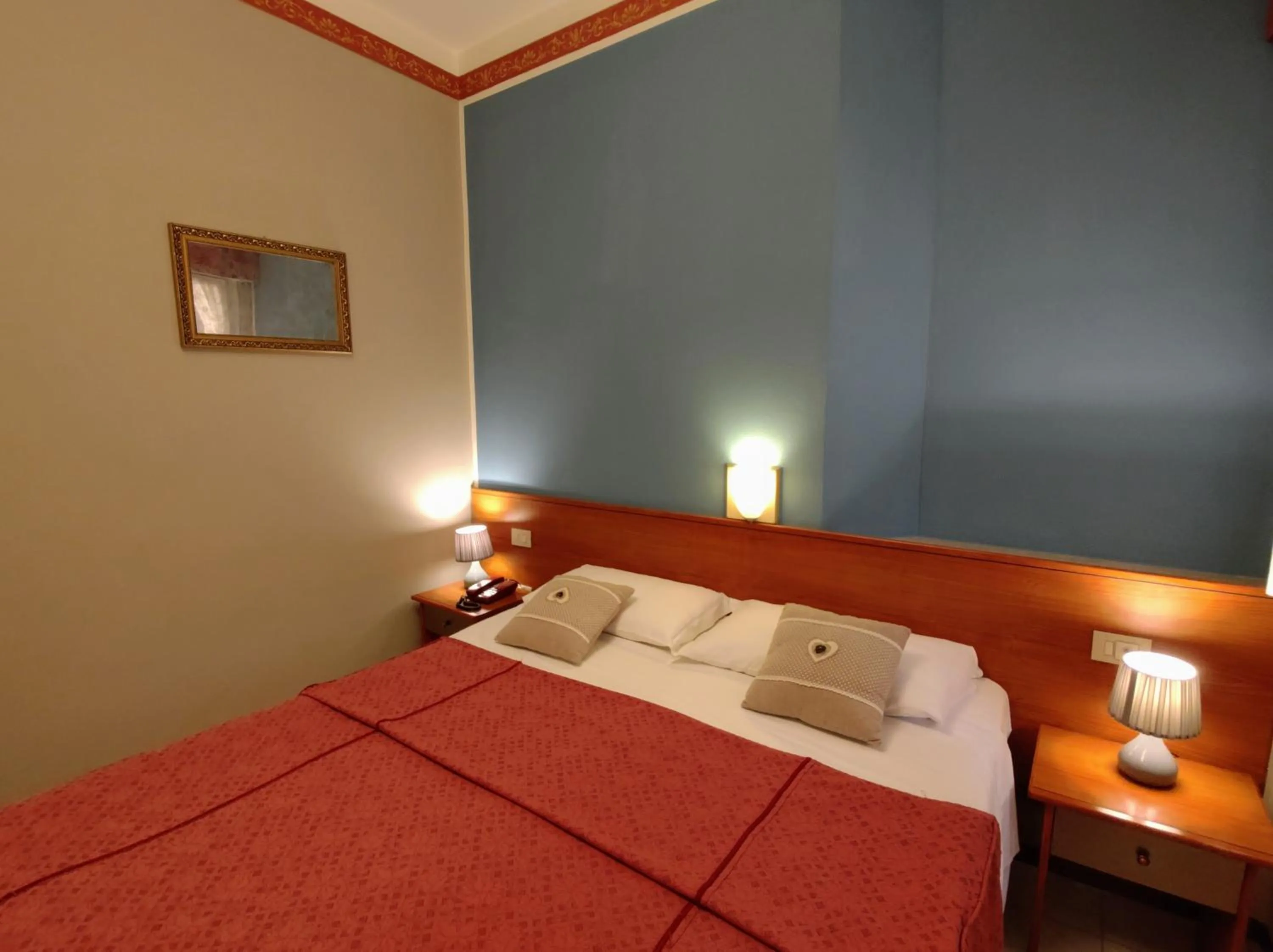 Bed in Hotel Minerva