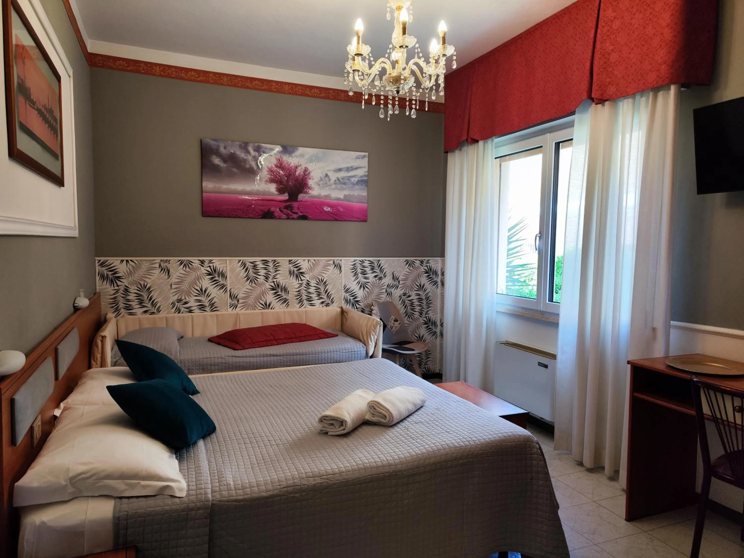 Bedroom, Bed in Hotel Minerva