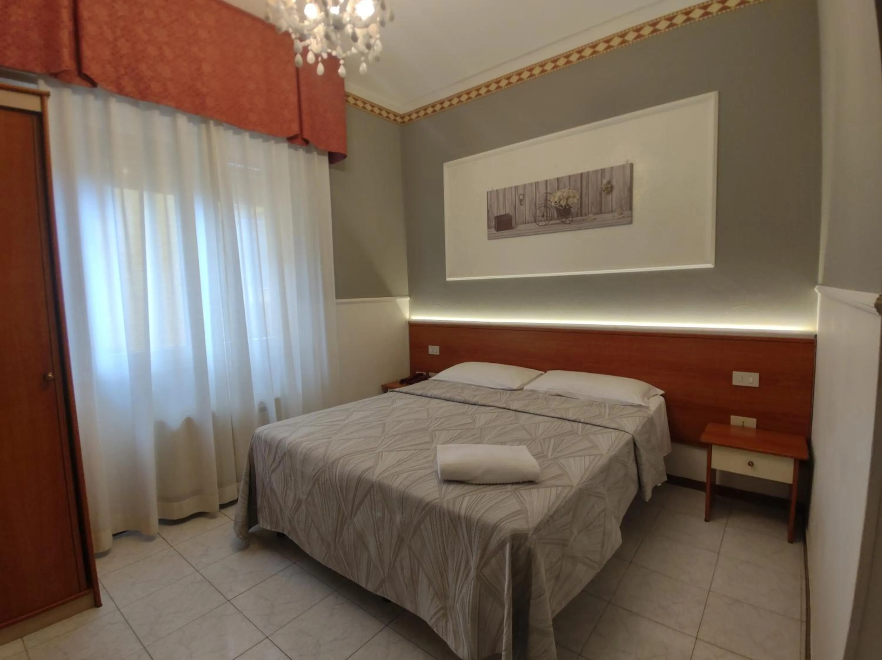 Bed in Hotel Minerva