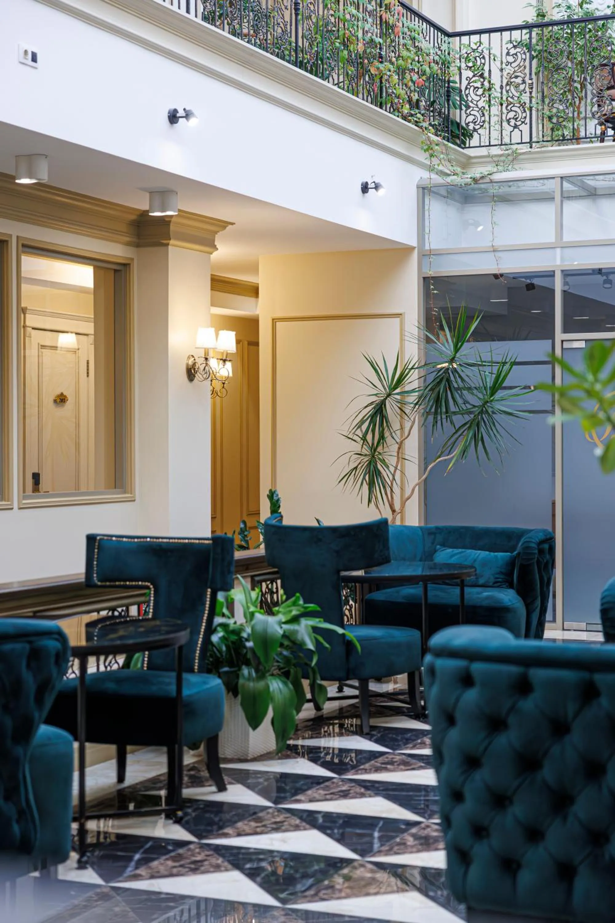 Property building in Royal BV