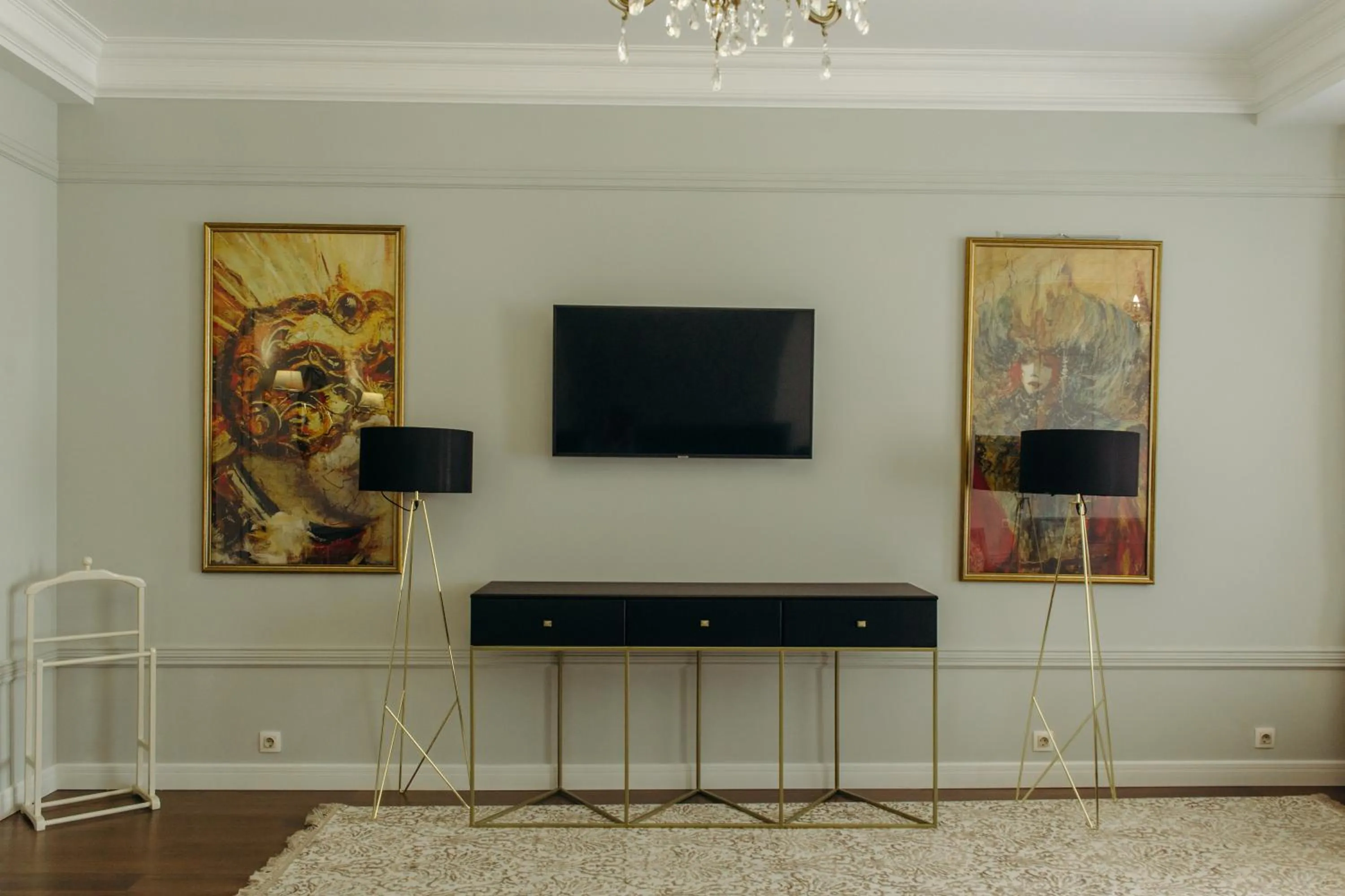 TV and multimedia in Royal BV