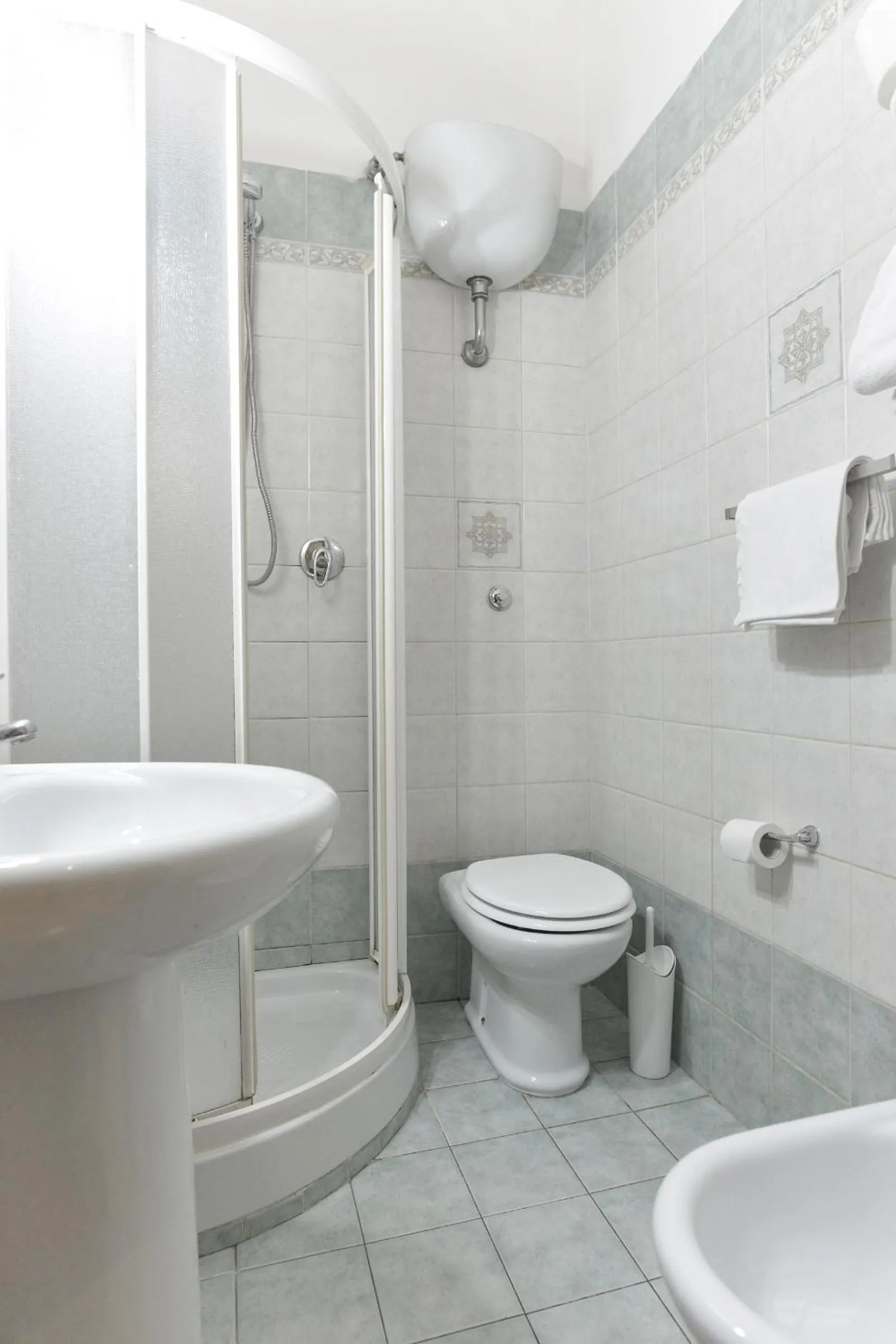 Bathroom in B&B Rome Terminal House