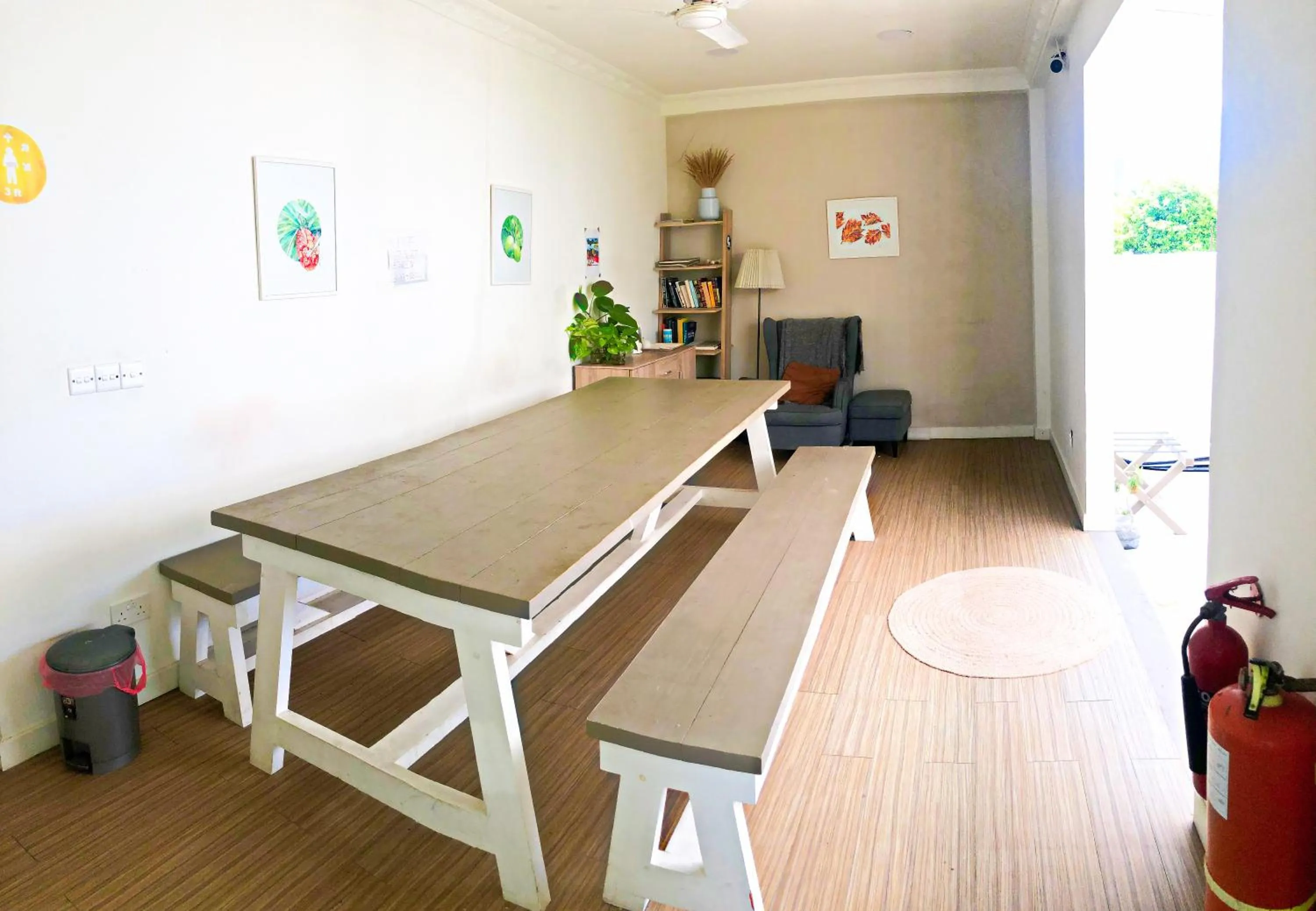 Restaurant/places to eat in Keyla Inn