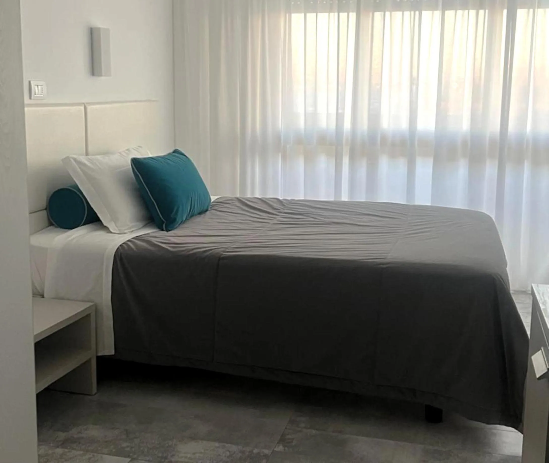 Bedroom, Bed in Hotel Abner's