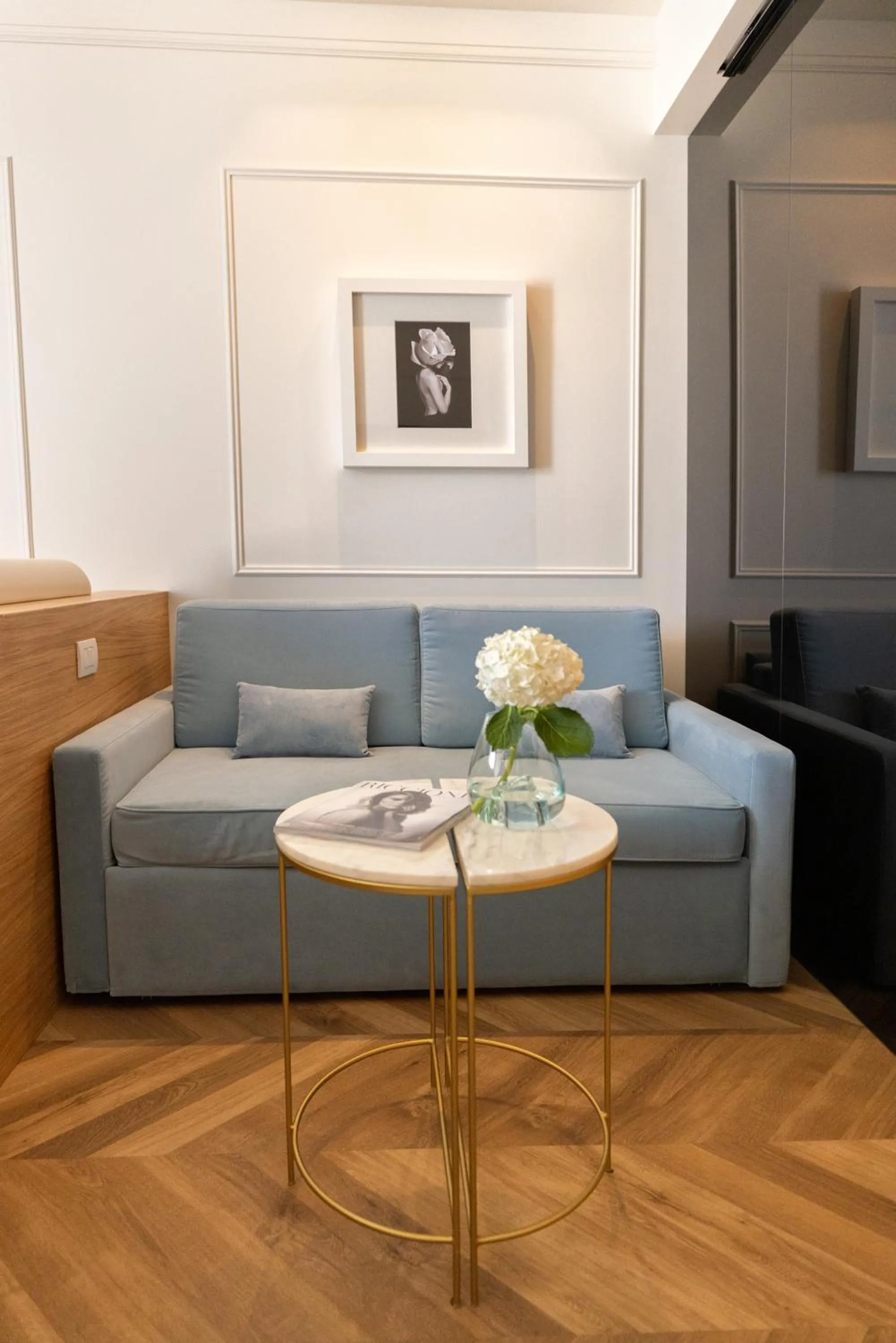 Decorative detail in Hotel Abner's