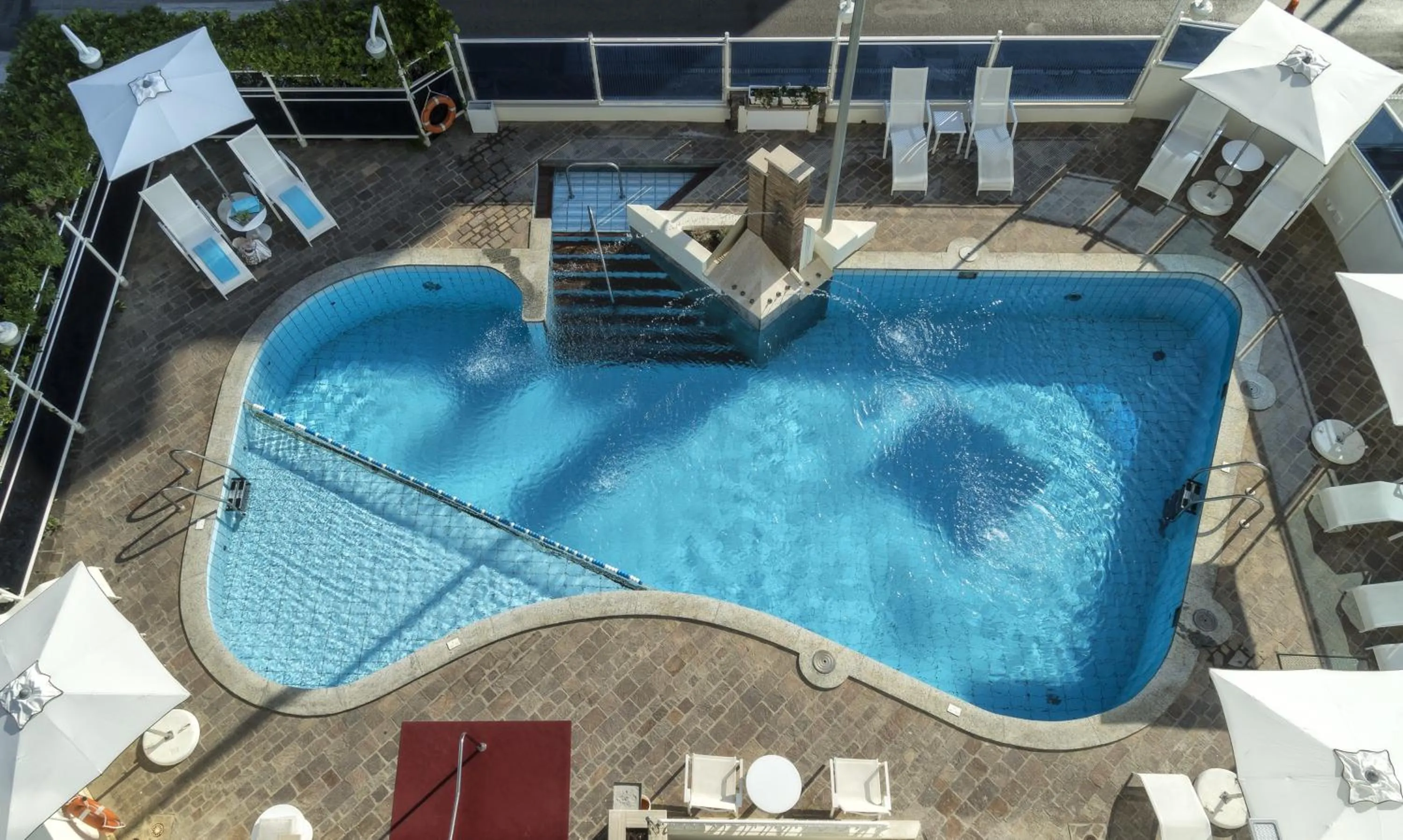 Pool view in Hotel Abner's