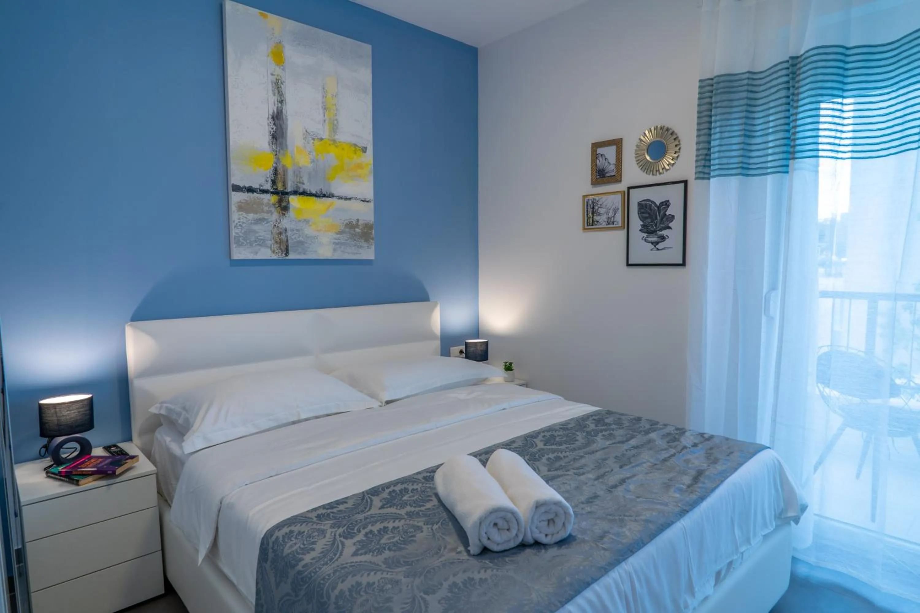 Bedroom, Bed in VIPo Prestige Apartments